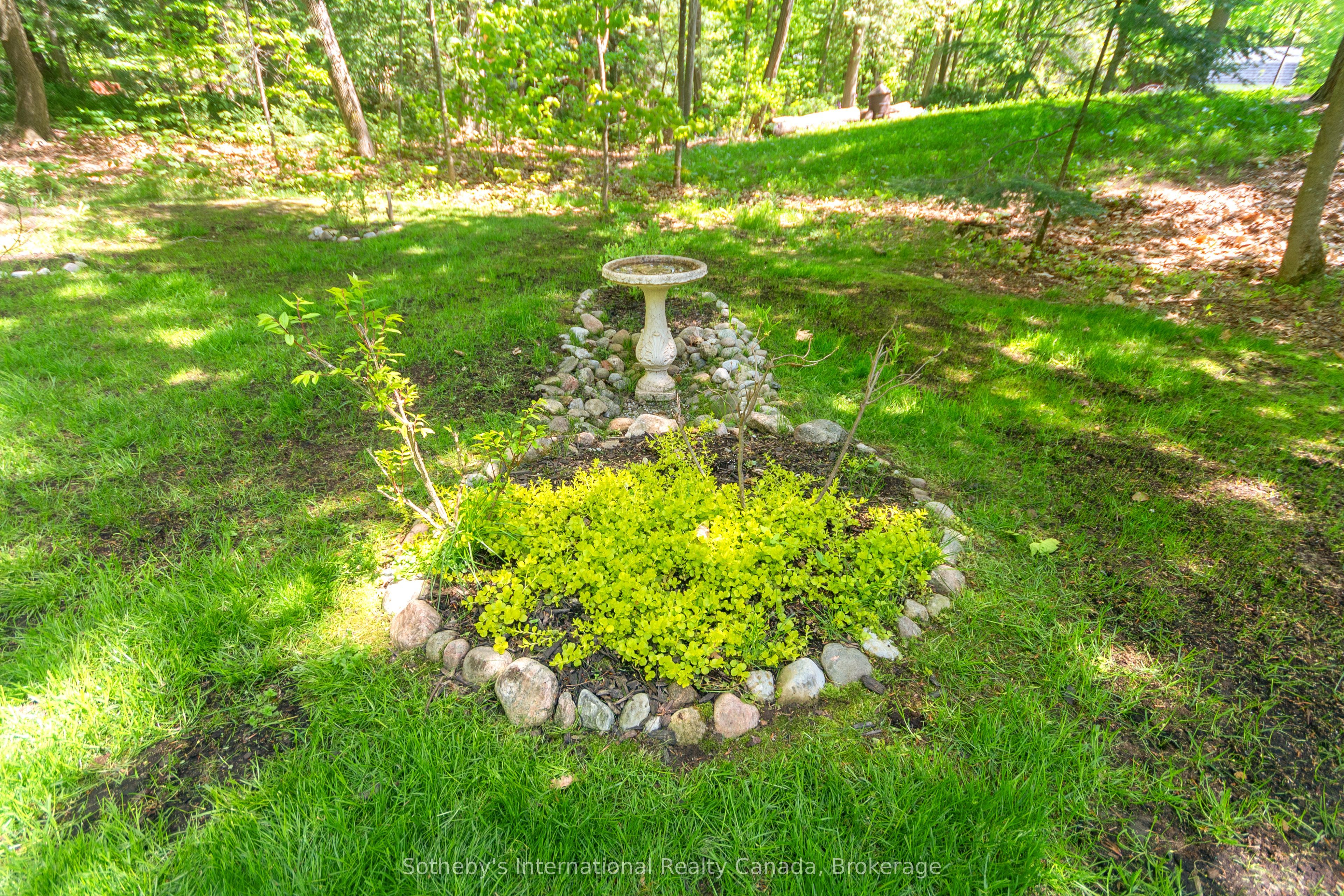 156 Moreau Parkway Property Photo 37