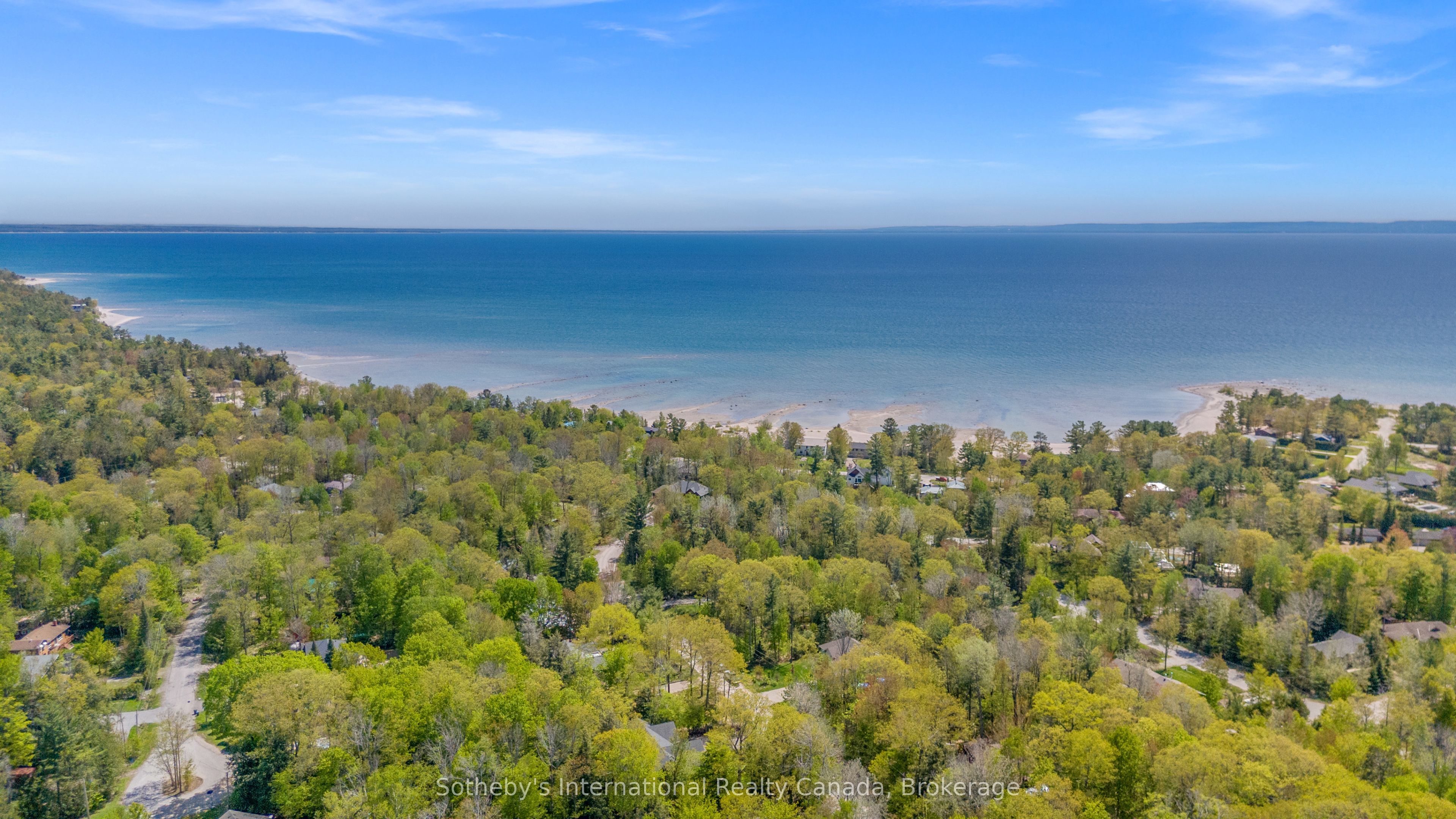 156 Moreau Parkway Property Photo 44