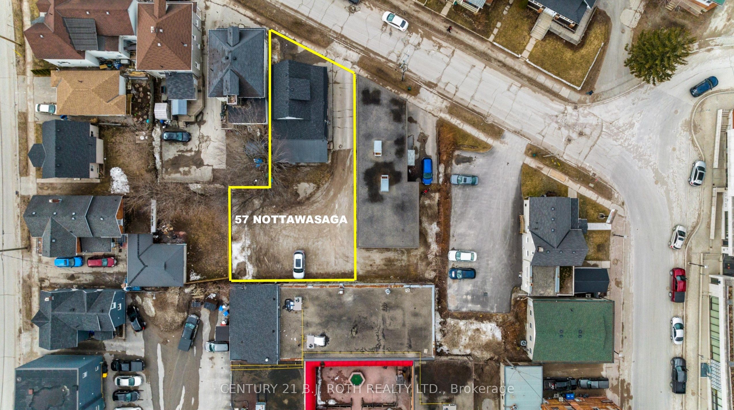 57 Nottawasaga Street Property Photo 3