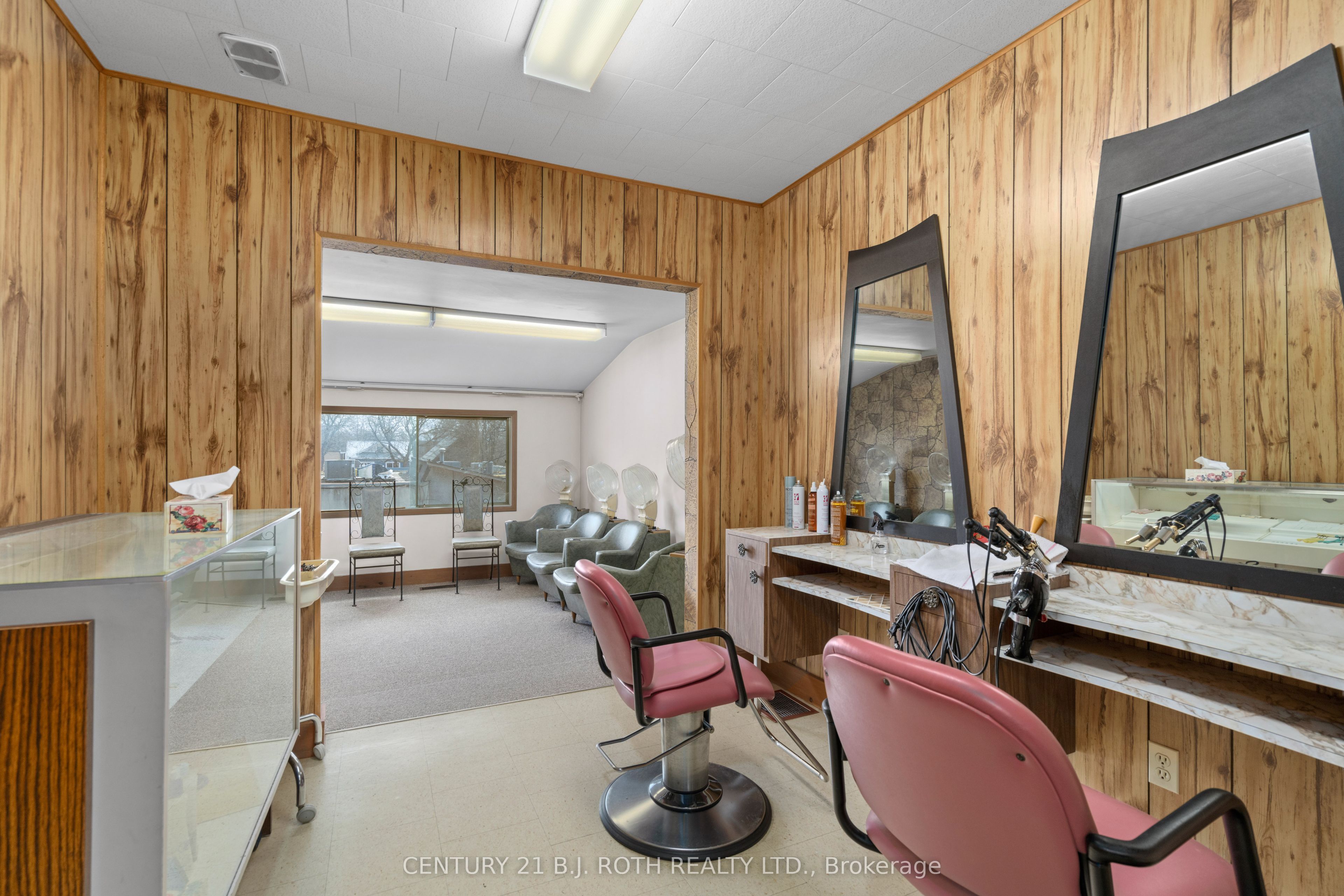 57 Nottawasaga Street Property Photo 14