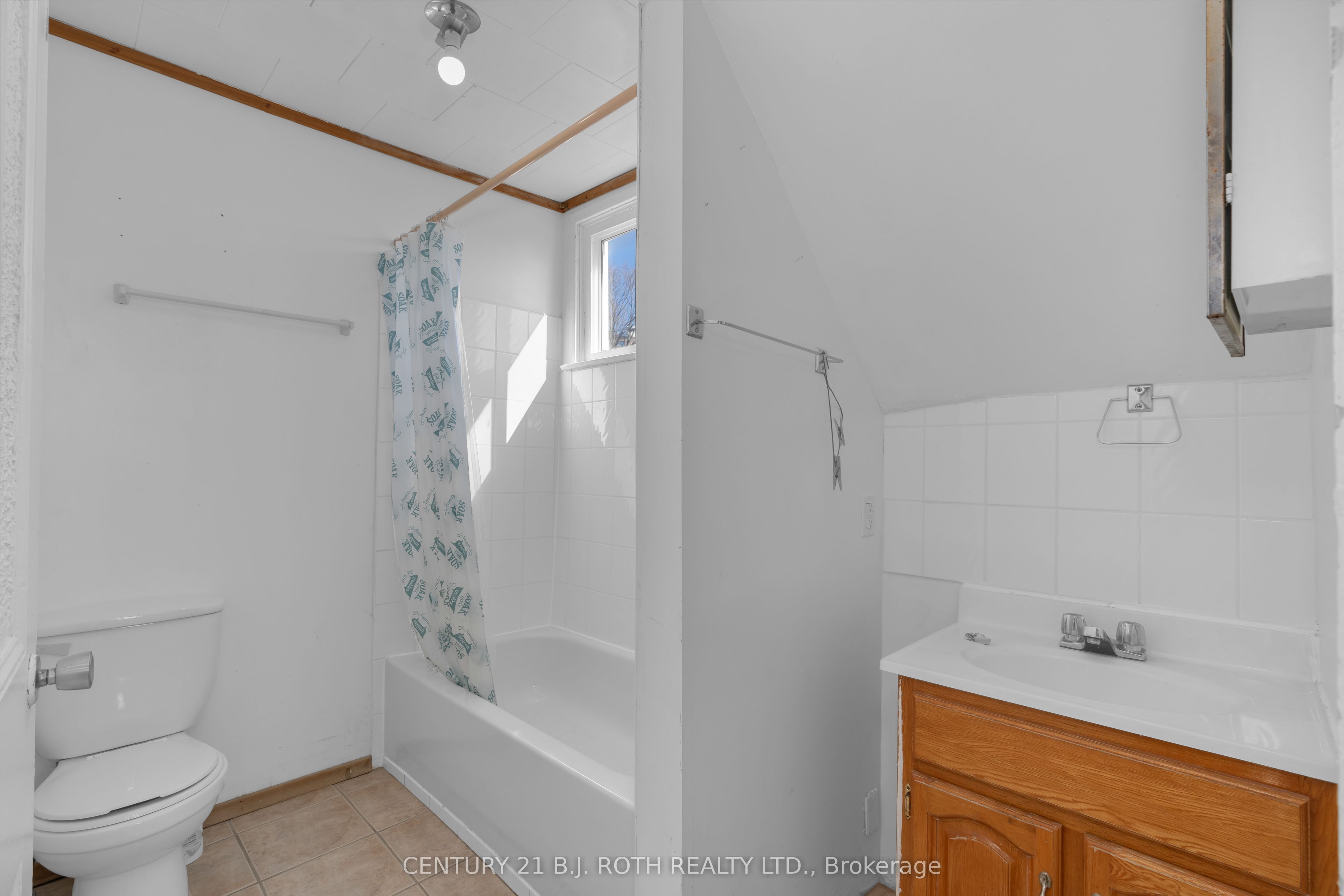 57 Nottawasaga Street Property Photo 27