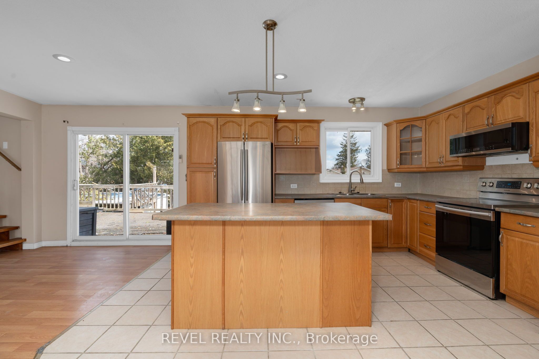 23 Greengables Drive Property Photo 7