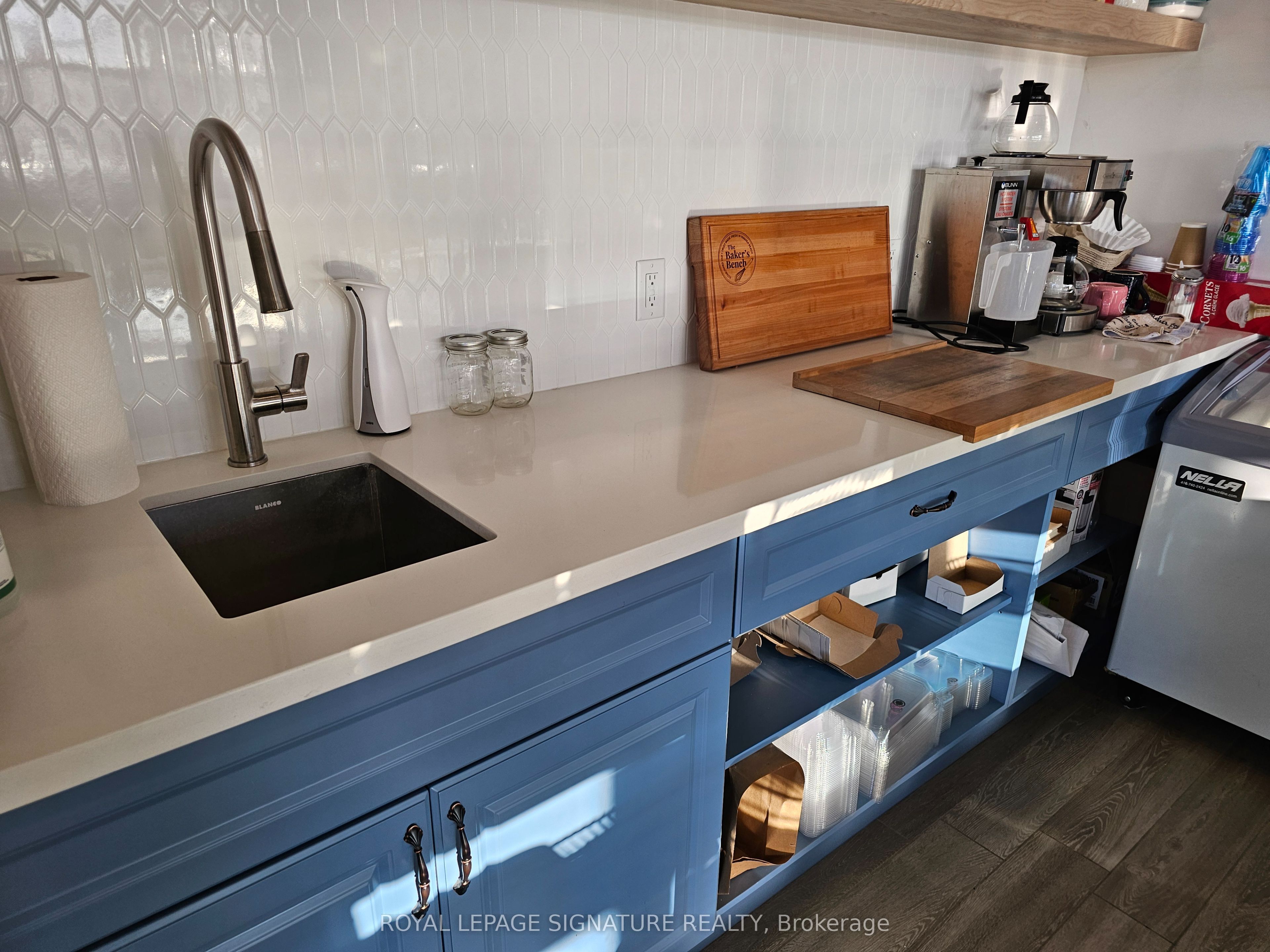 #f1 - 321 Main Street Property Photo 17