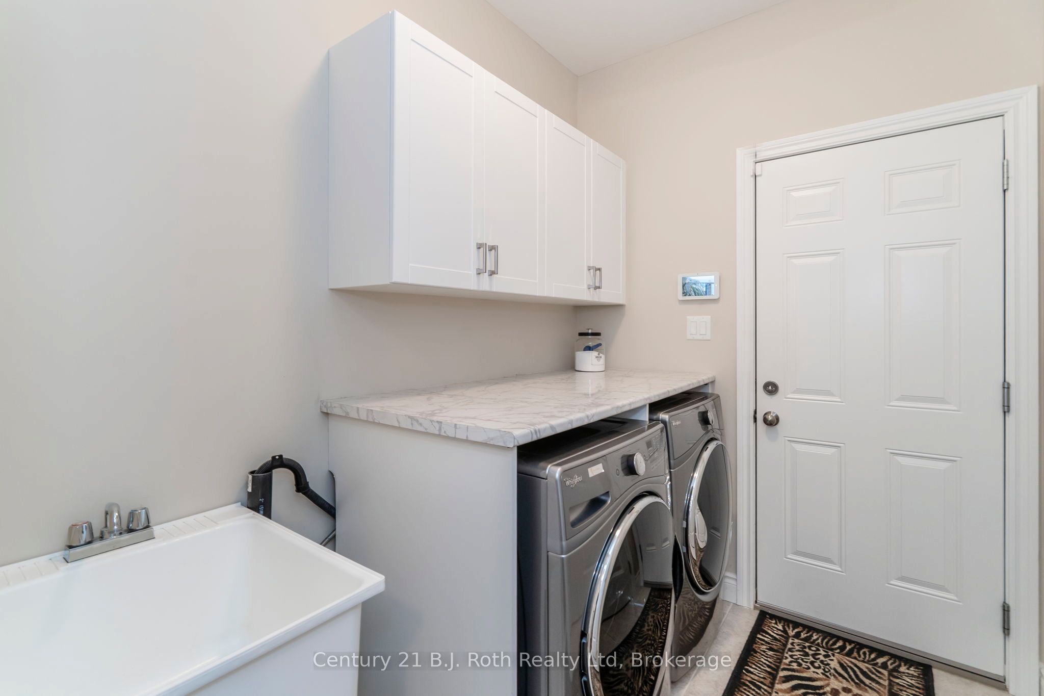 4 Charlie Rawson Boulevard Property Photo 16