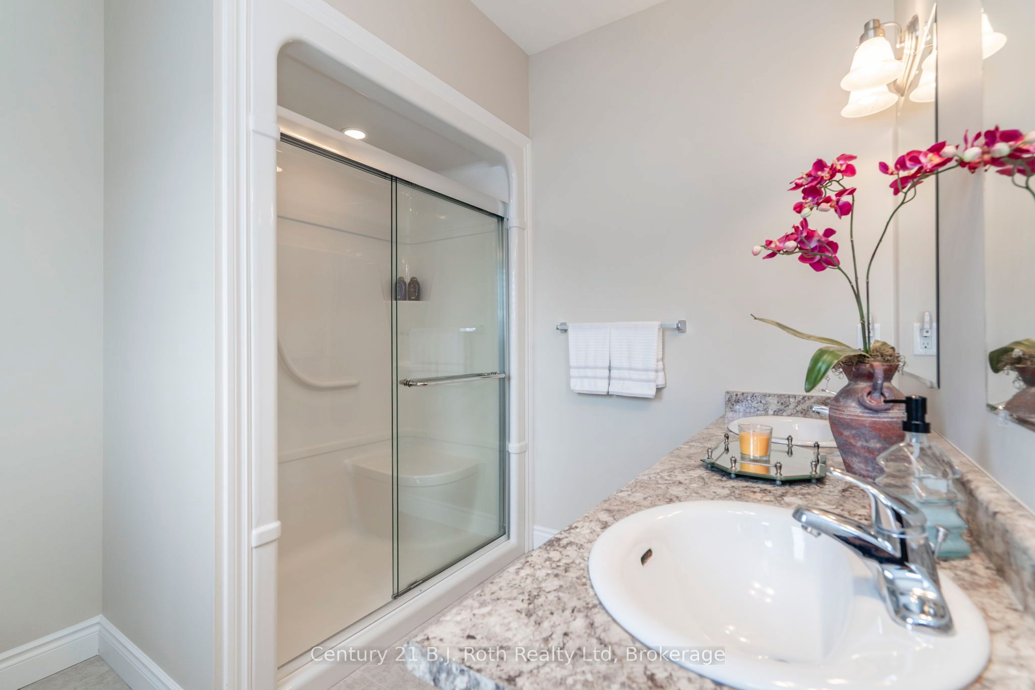 4 Charlie Rawson Boulevard Property Photo 18