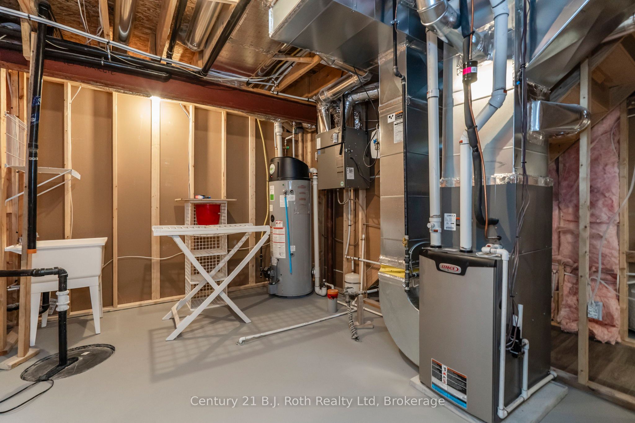 4 Charlie Rawson Boulevard Property Photo 35