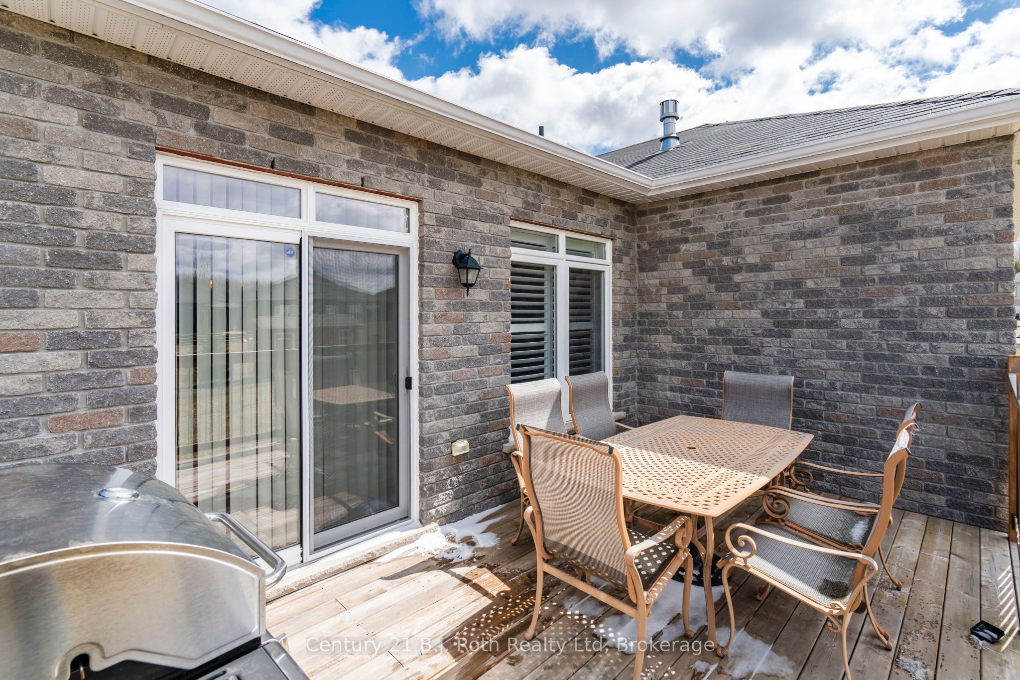 4 Charlie Rawson Boulevard Property Photo 36