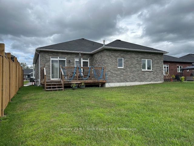 4 Charlie Rawson Boulevard Property Photo 37