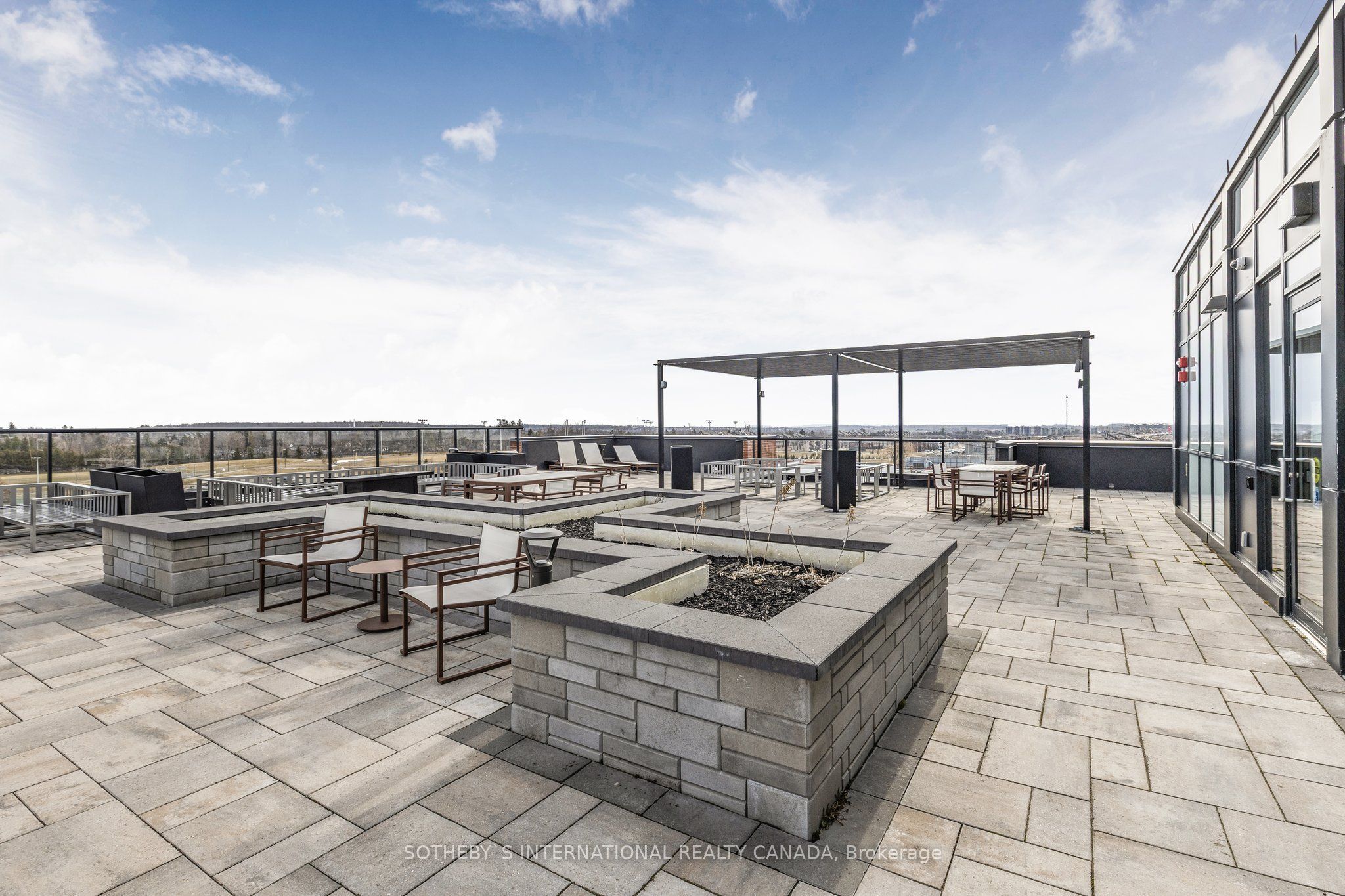681 Yonge Street 403 Property Photo 13