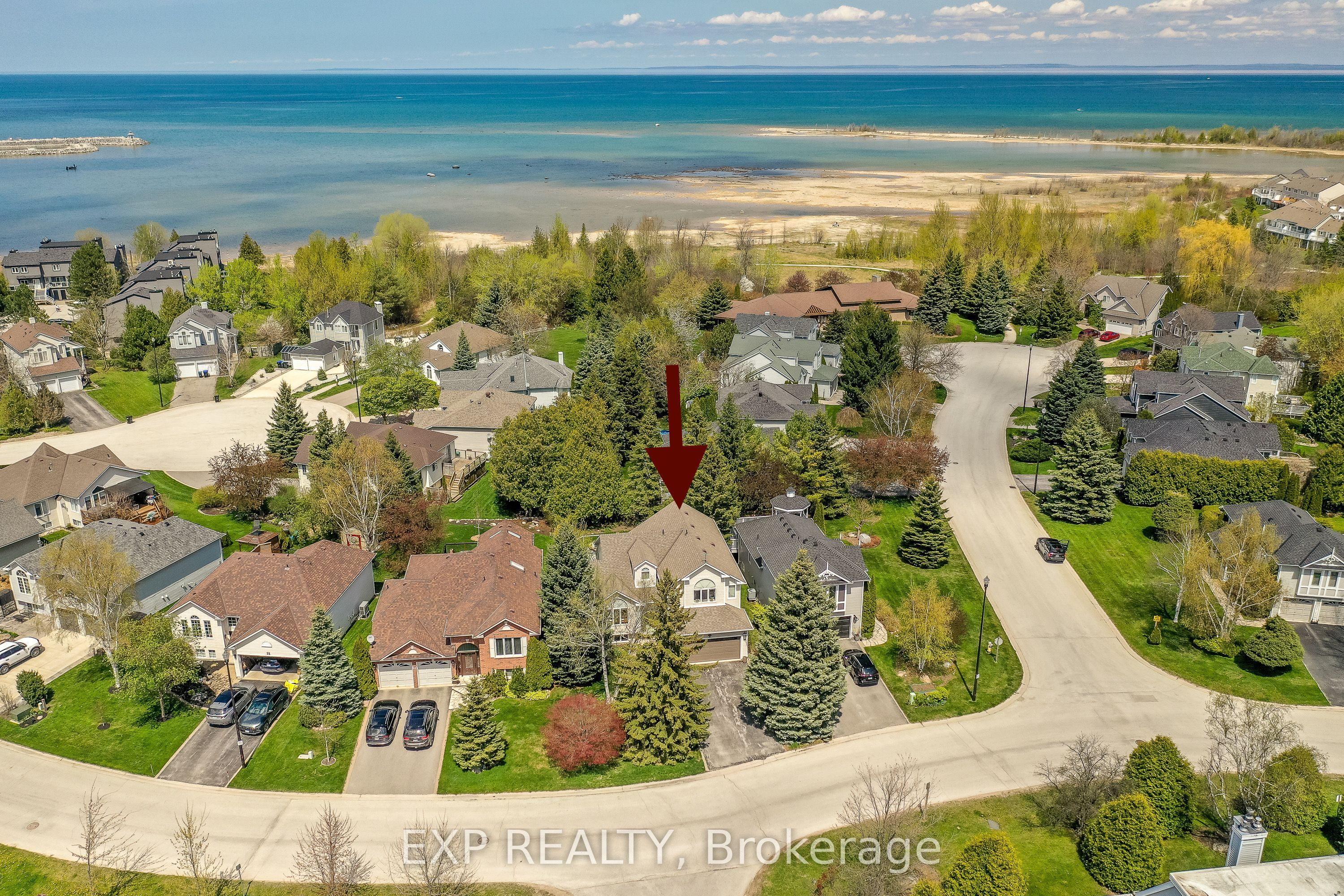 56 Trott Boulevard Property Photo 1