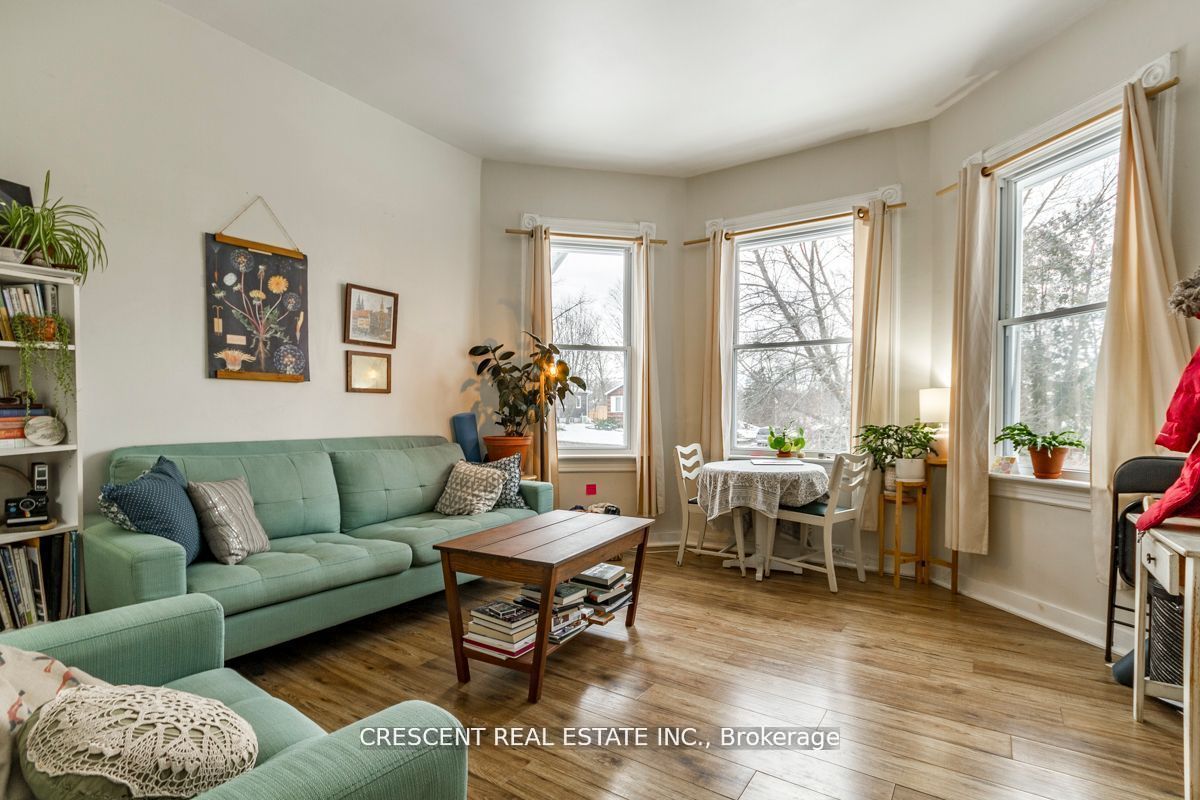 265 Barrie Road Property Photo 5