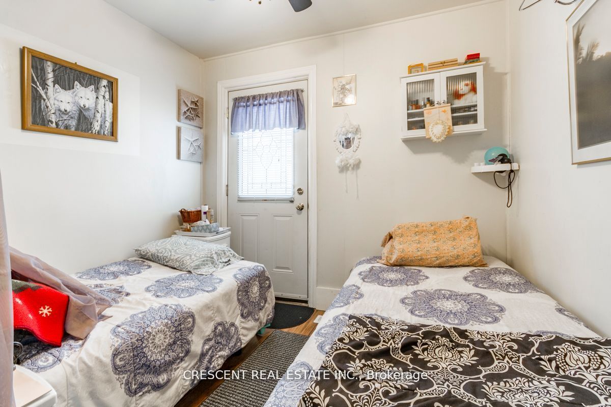 265 Barrie Road Property Photo 7