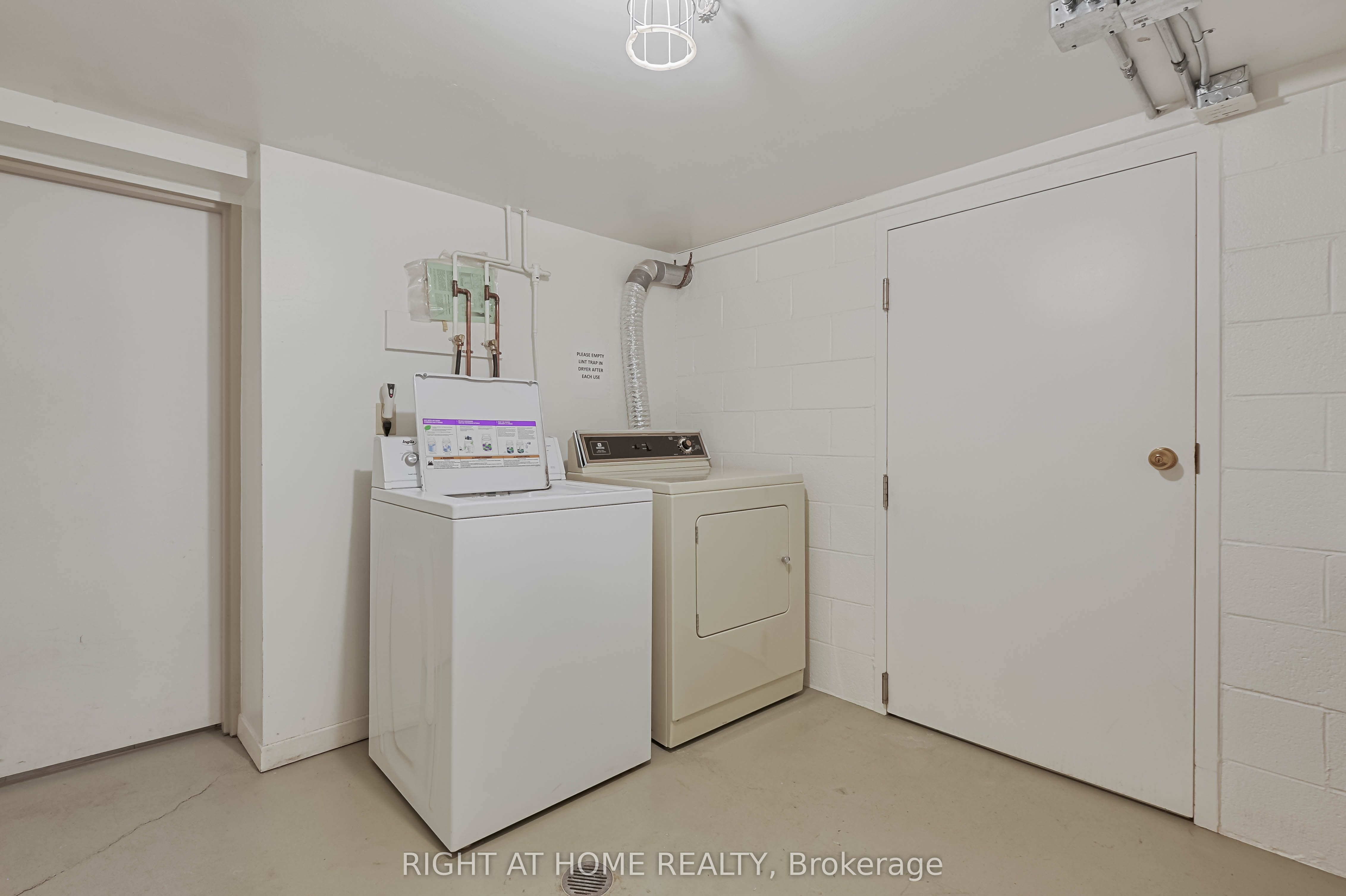 215 Pine Street 4 Property Photo 21