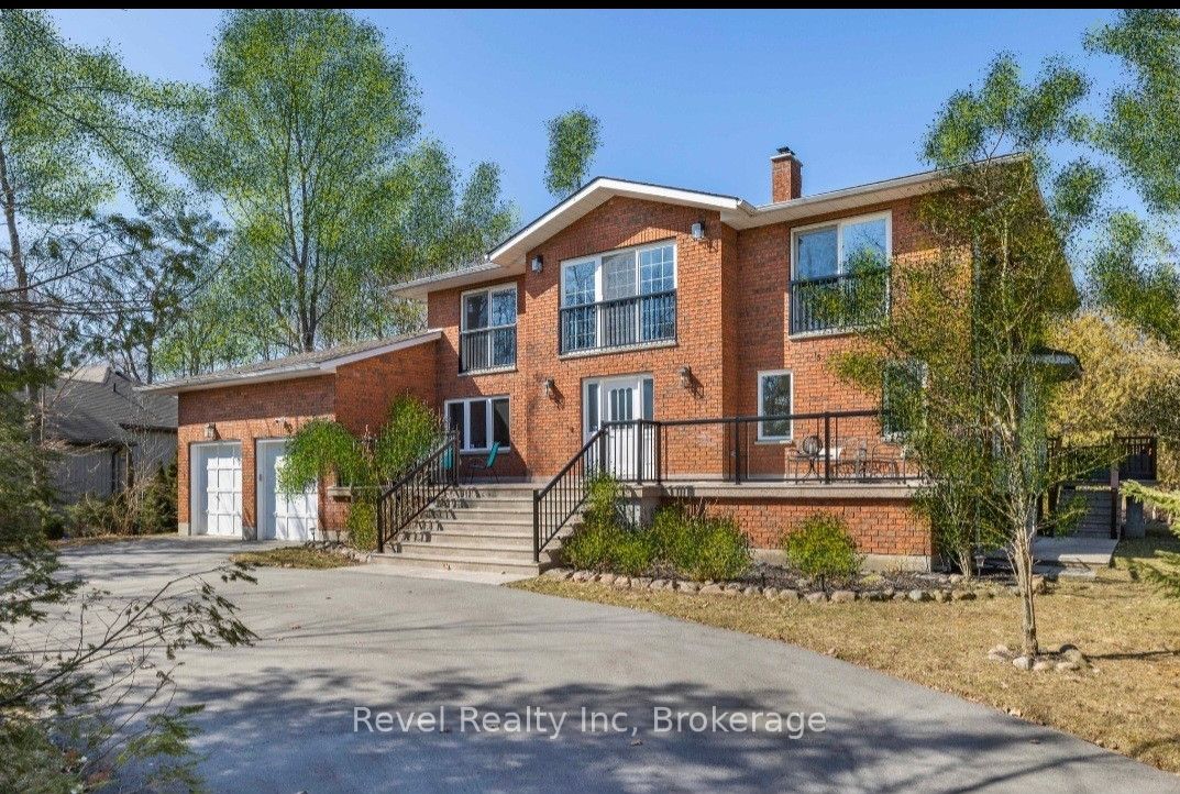 1517 TINY BEACHES Road N Property Photo 1