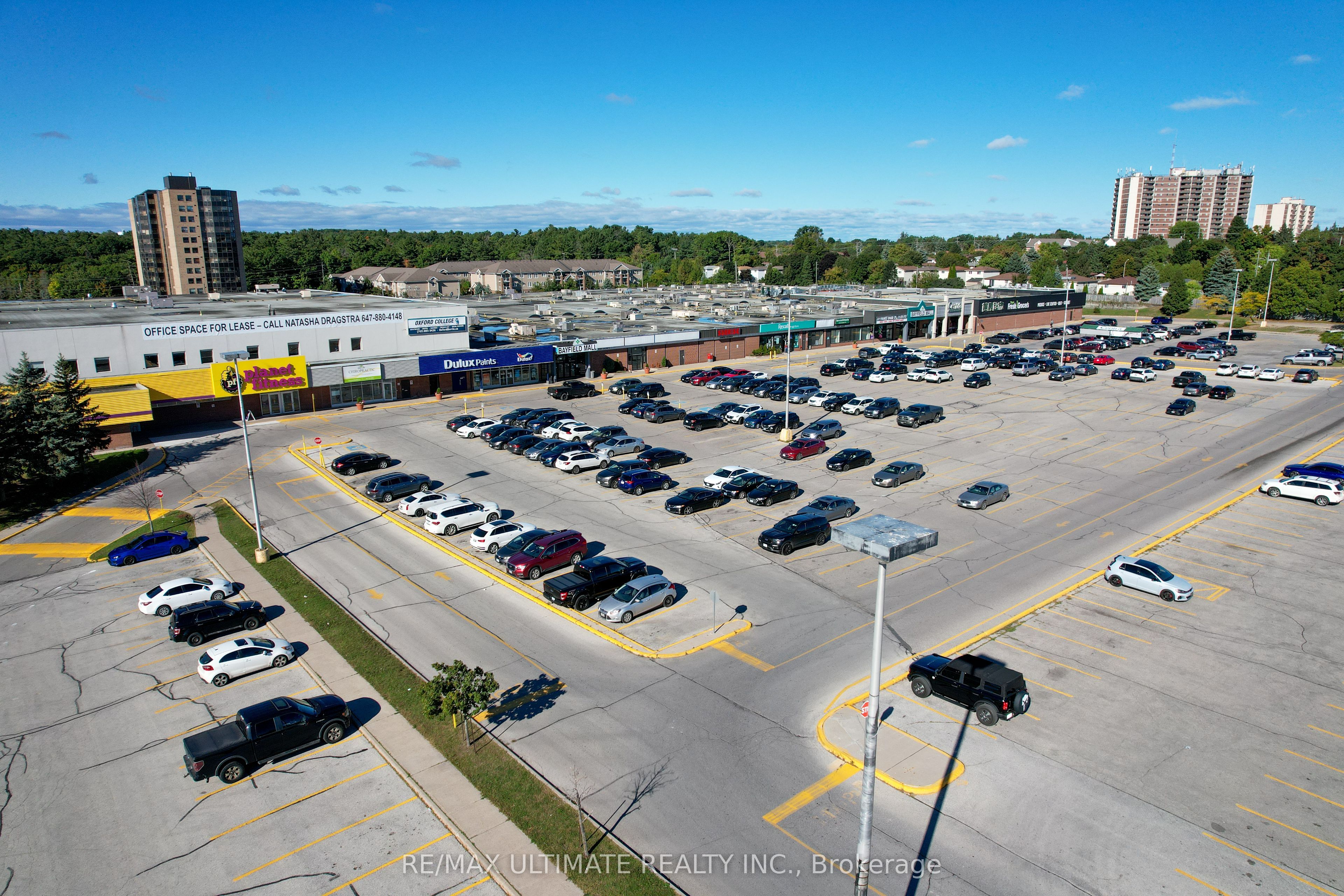 #206 - 320 Bayfield Street Property Photo 3