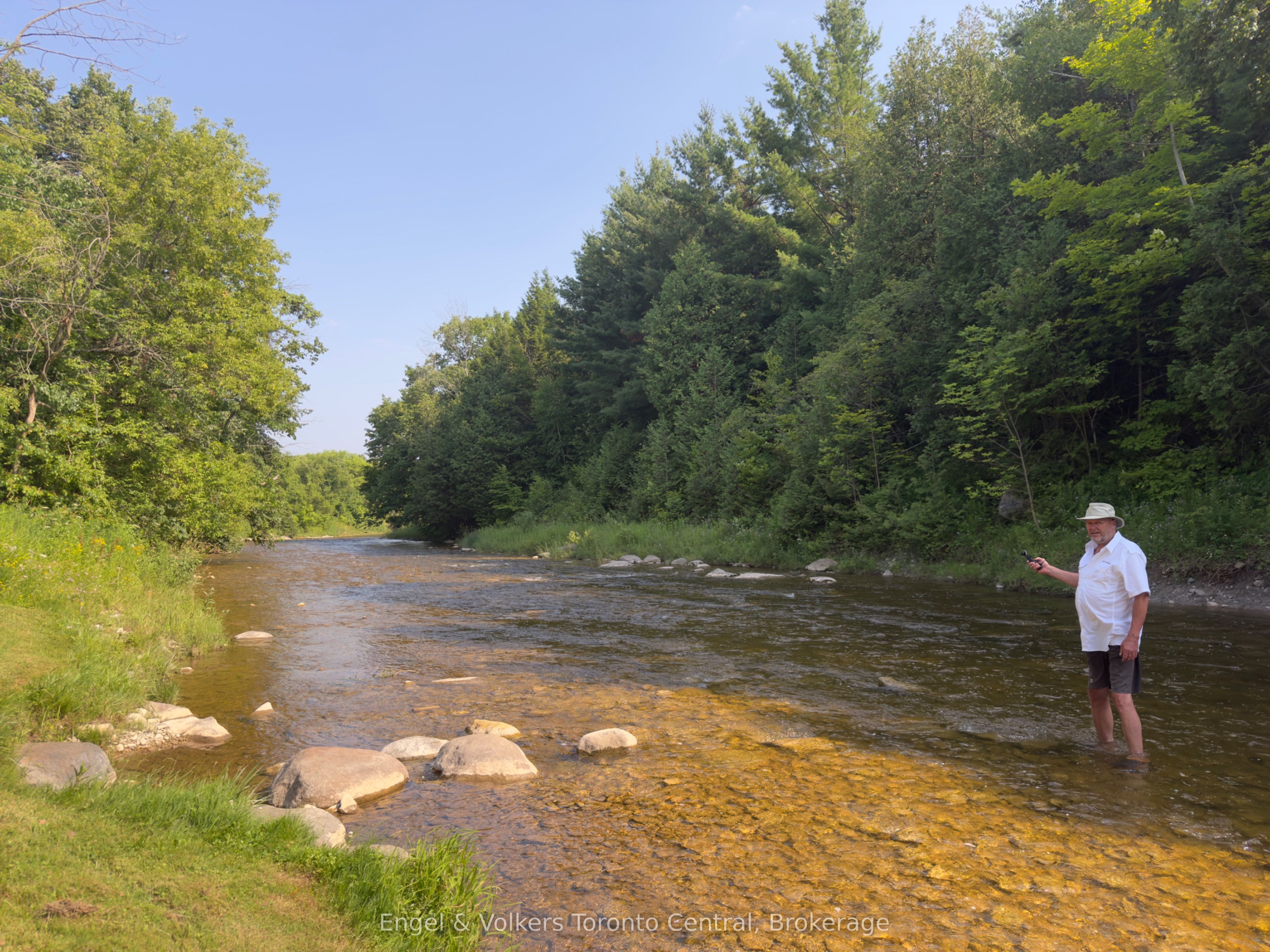 7237 Nottawasaga 6/7 Side Road Property Photo 1
