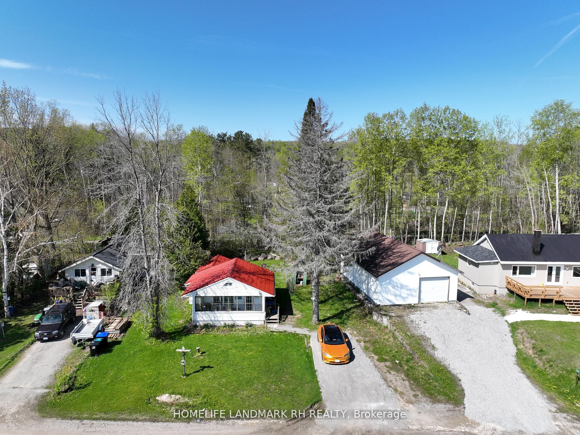 1654 Viking Marina Road Property Photo 2