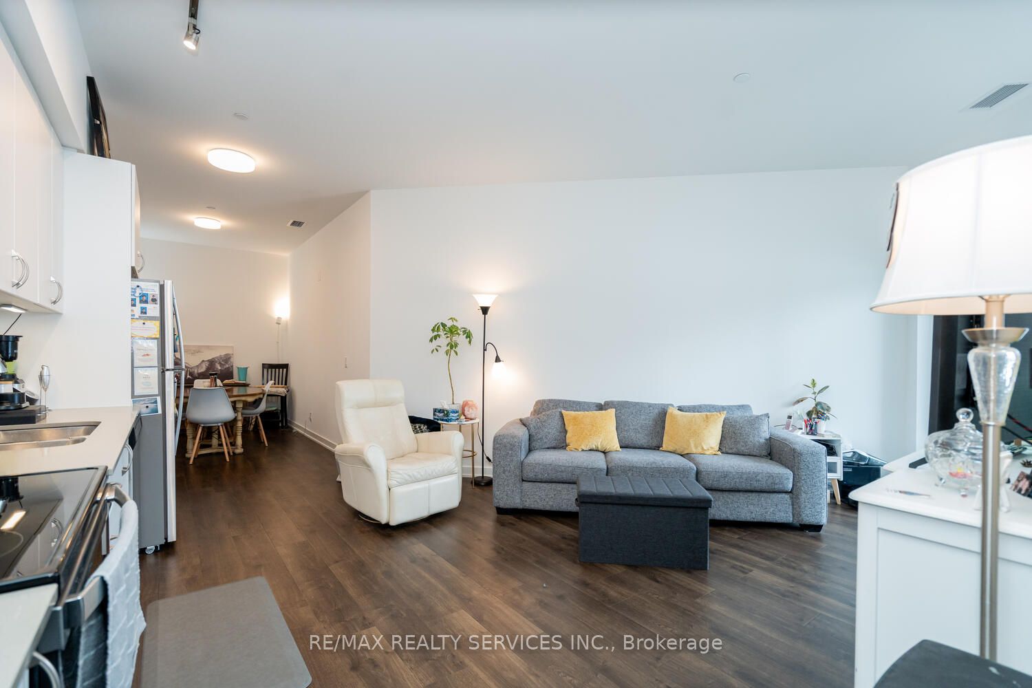 #108 - 56 Lakeside Terrace Property Photo 13