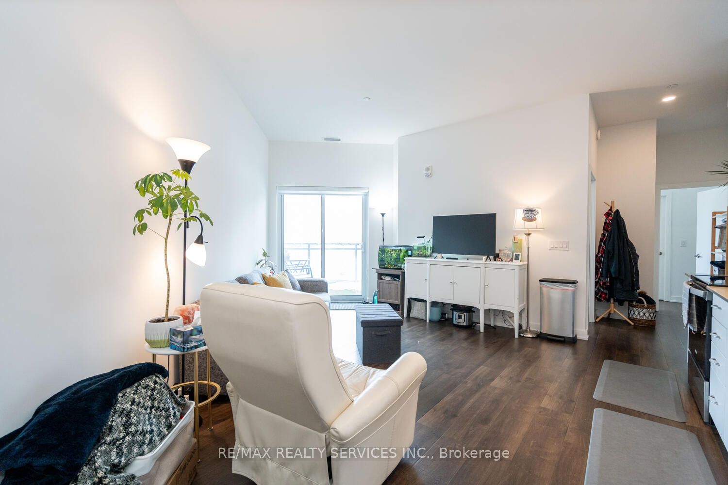 #108 - 56 Lakeside Terrace Property Photo 22