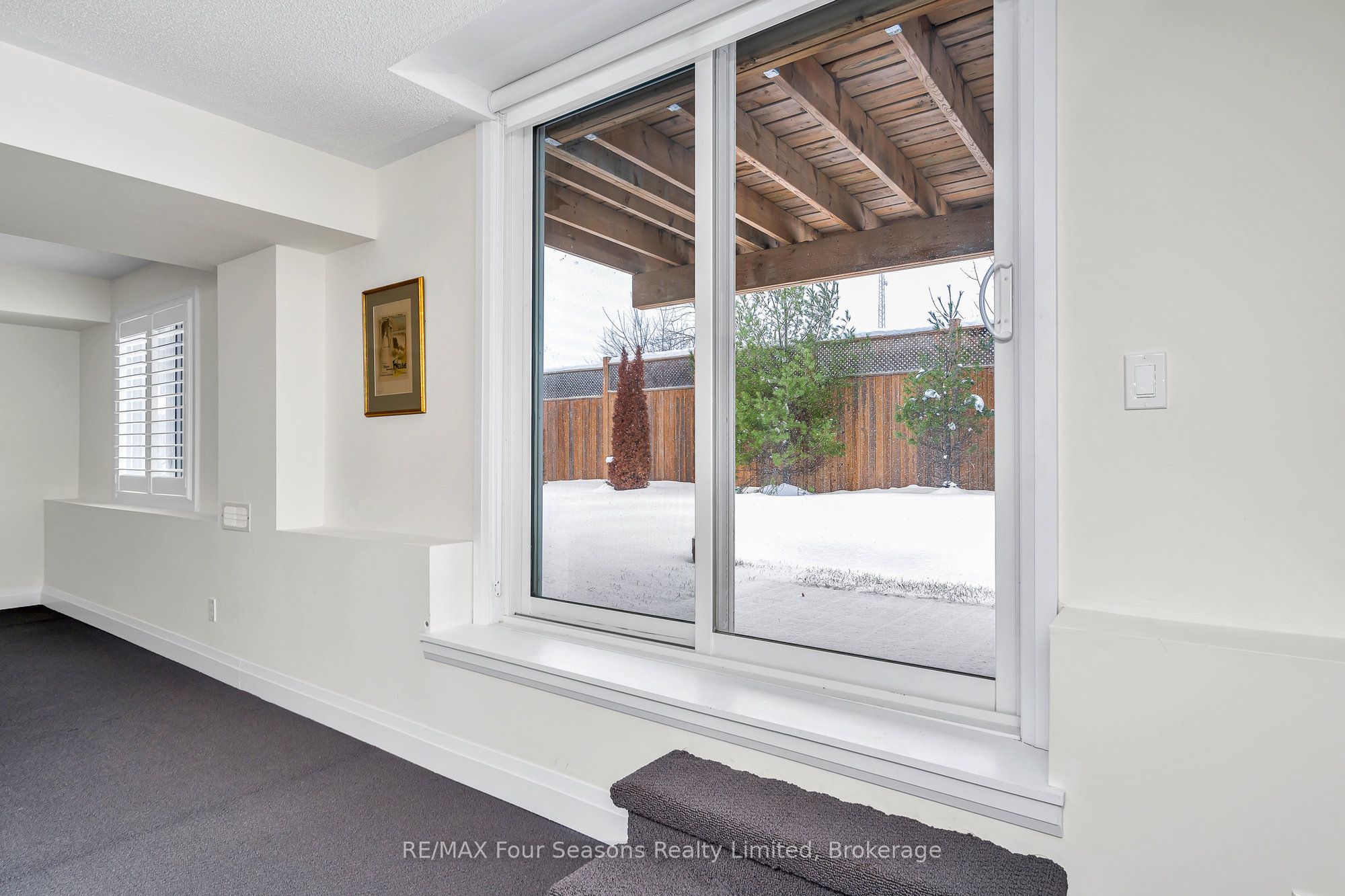 #24 - 16 Kari Crescent Property Photo 23