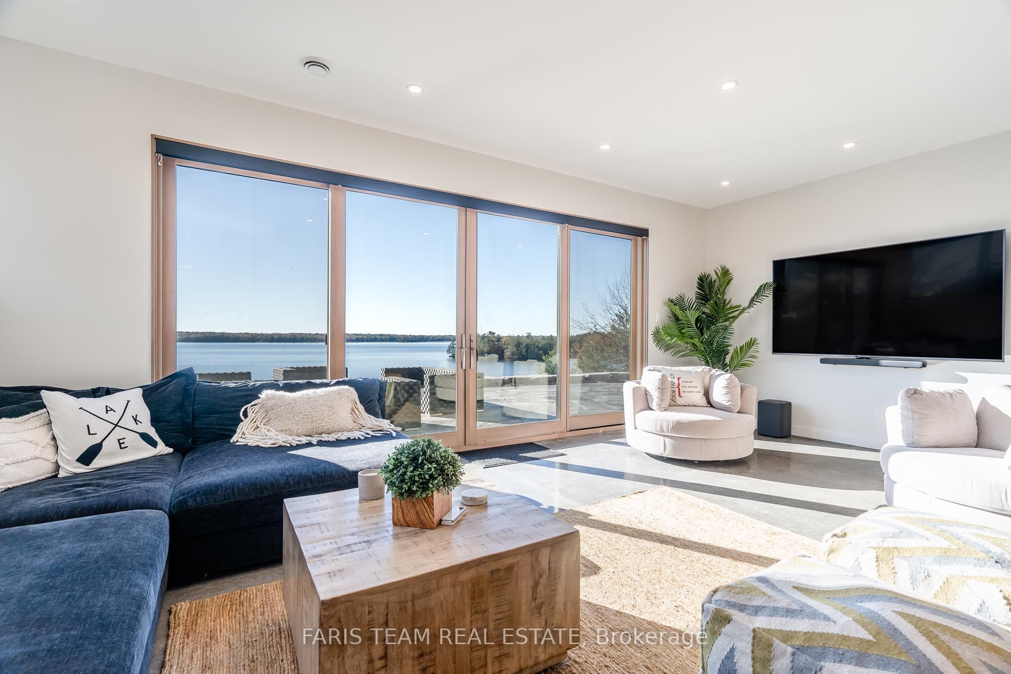 3886 East Shore Road Property Photo 14