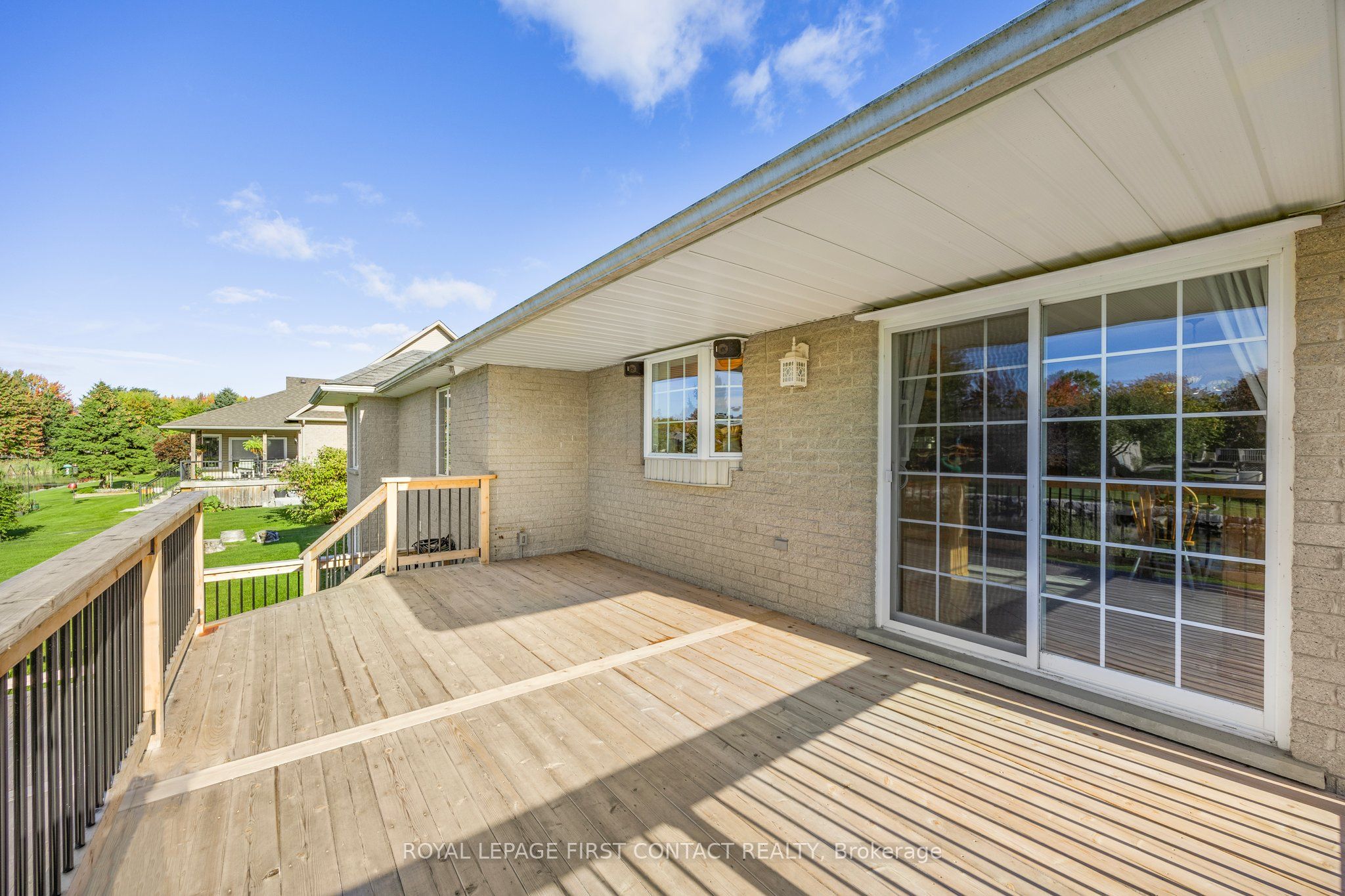 93 Bayshore Drive Property Photo 32