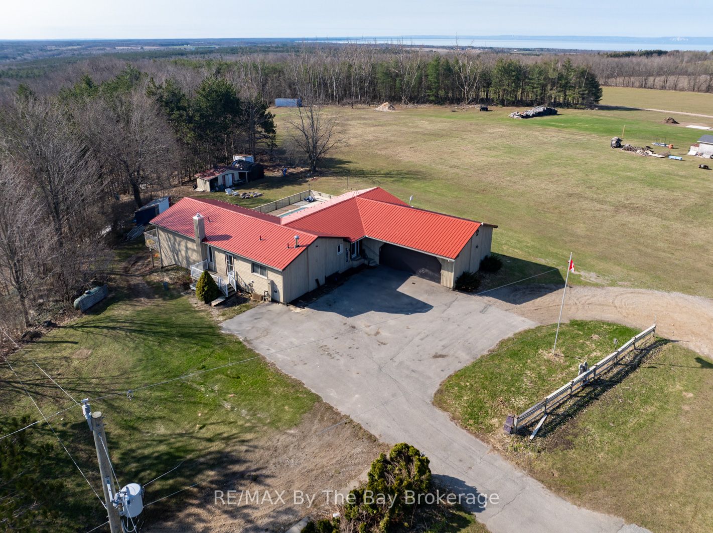 193 14 Concession Property Photo