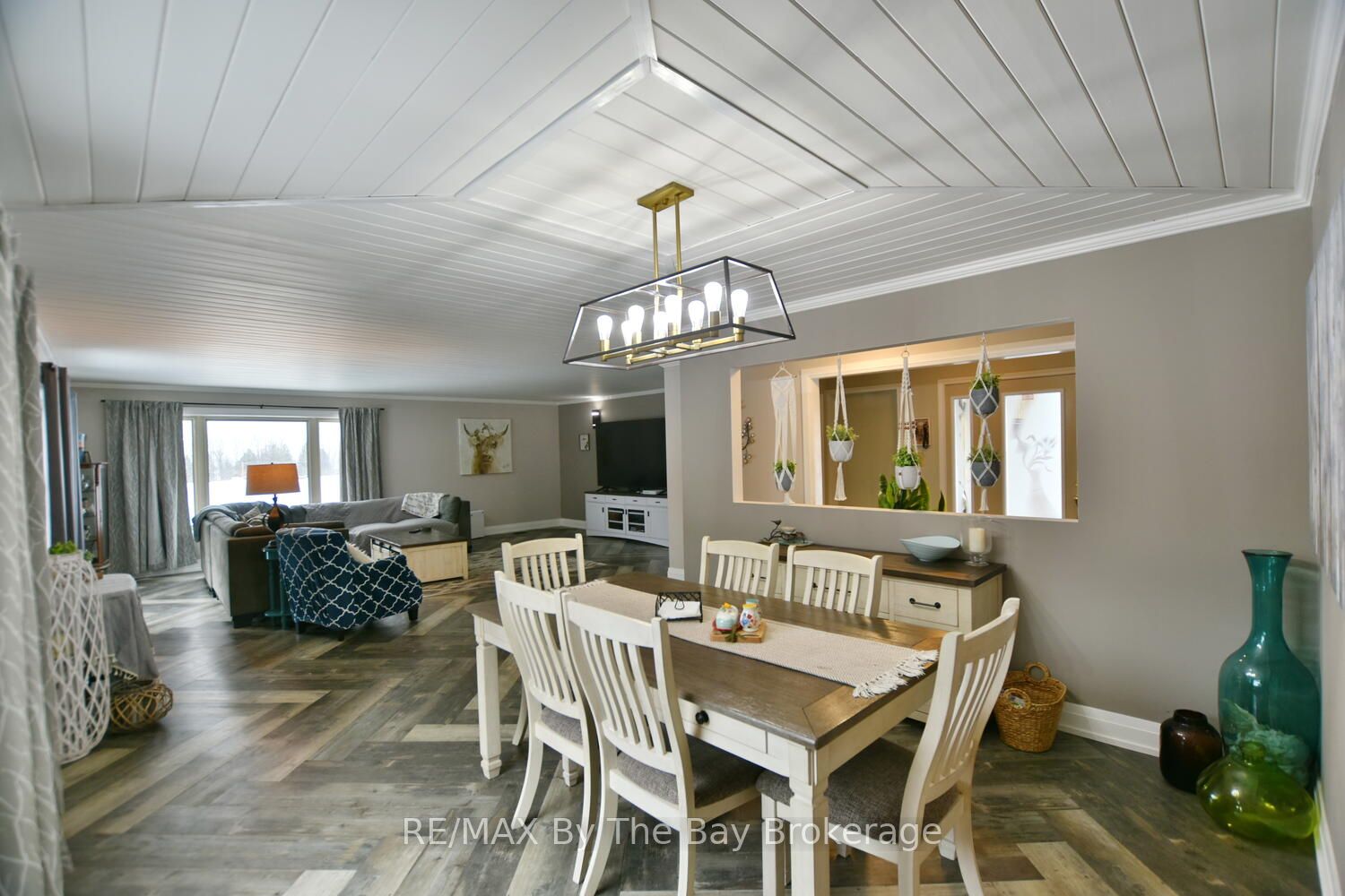 193 14 Concession E Property Photo 12