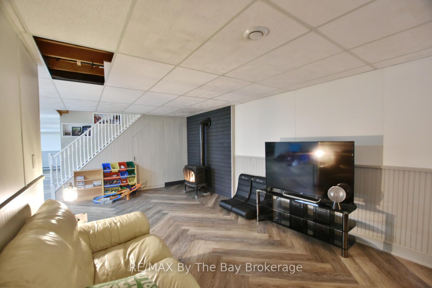 193 14 Concession E Property Photo 25