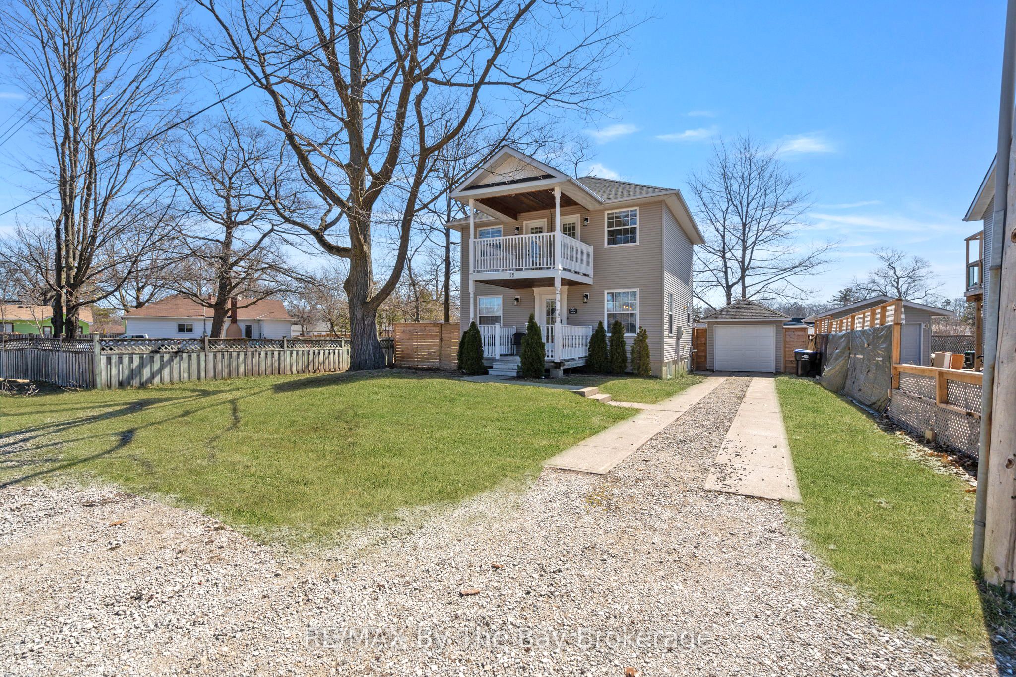15 Baker Street Property Photo 4