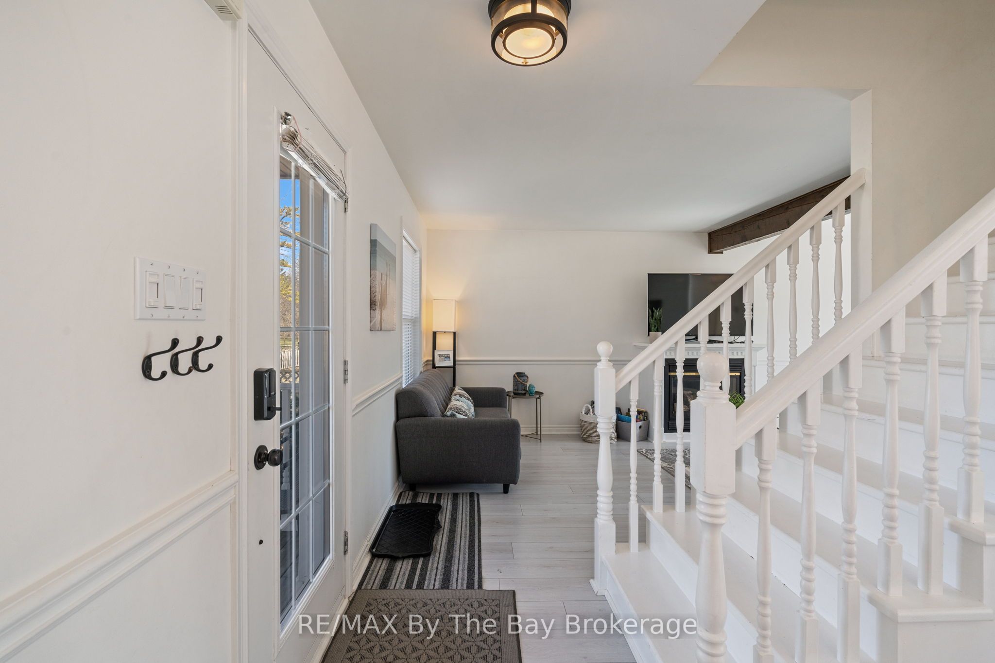 15 Baker Street Property Photo 6