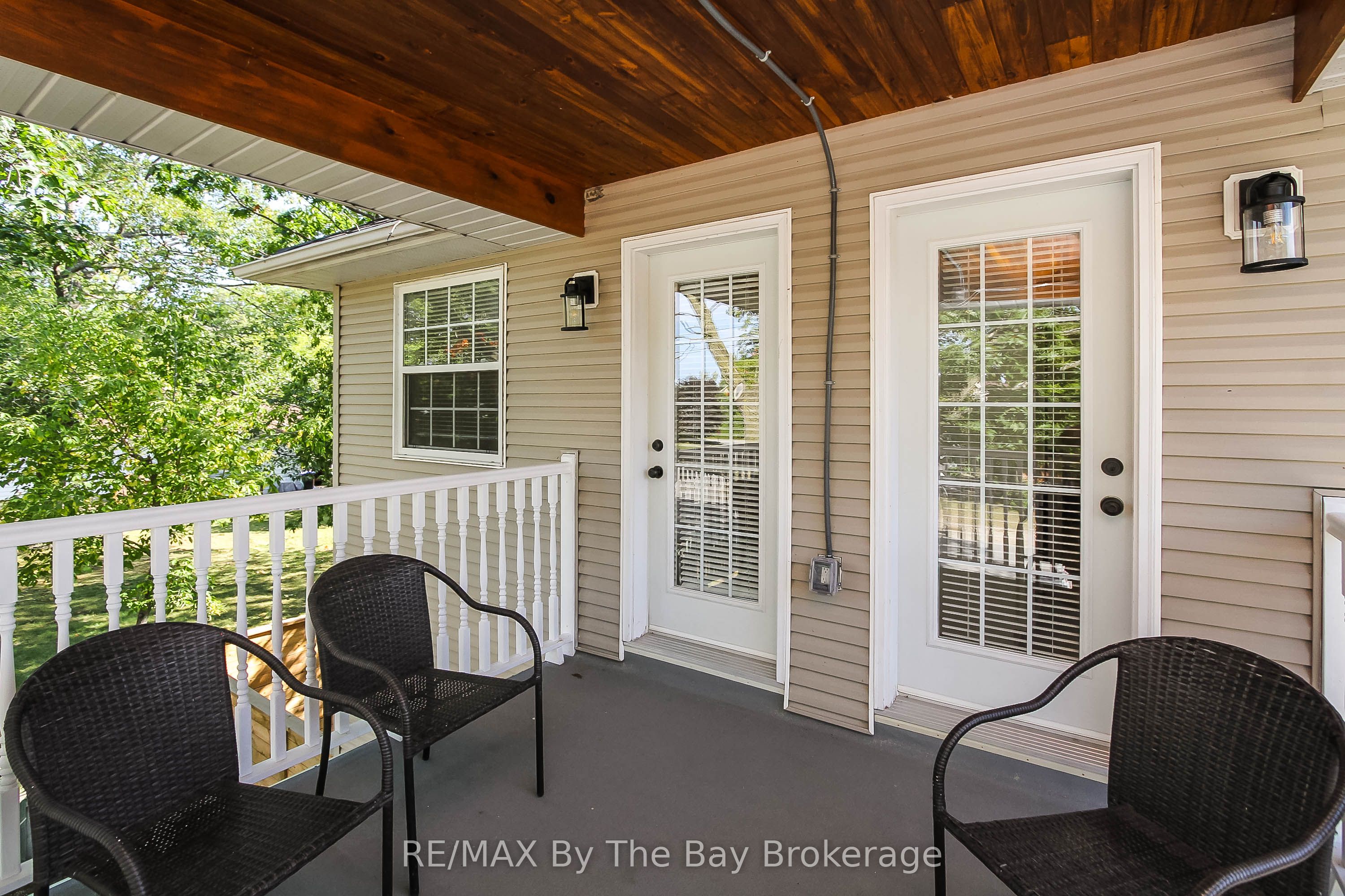 15 Baker Street Property Photo 18
