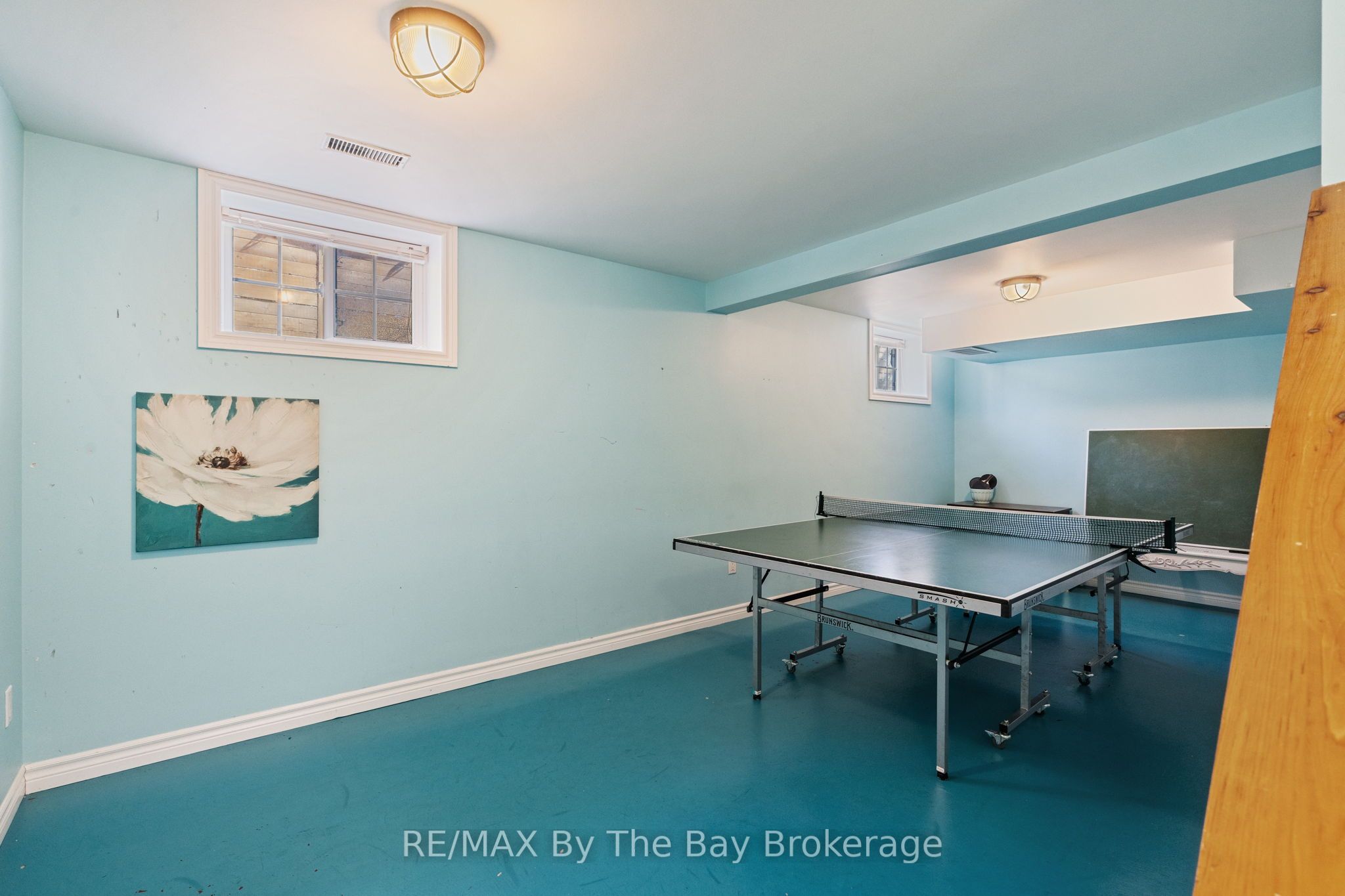 15 Baker Street Property Photo 25