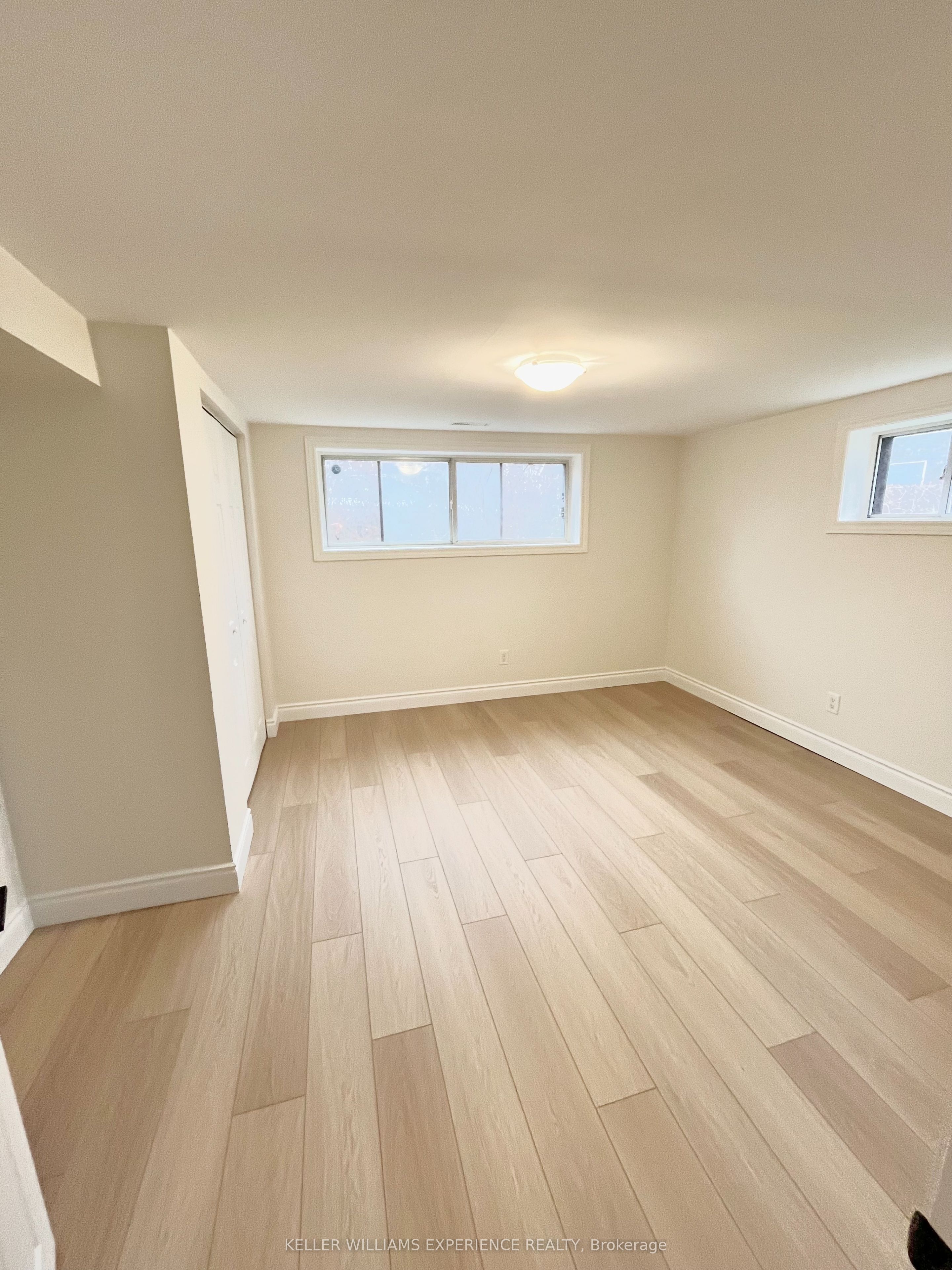 68 Campbell Avenue Property Photo 4