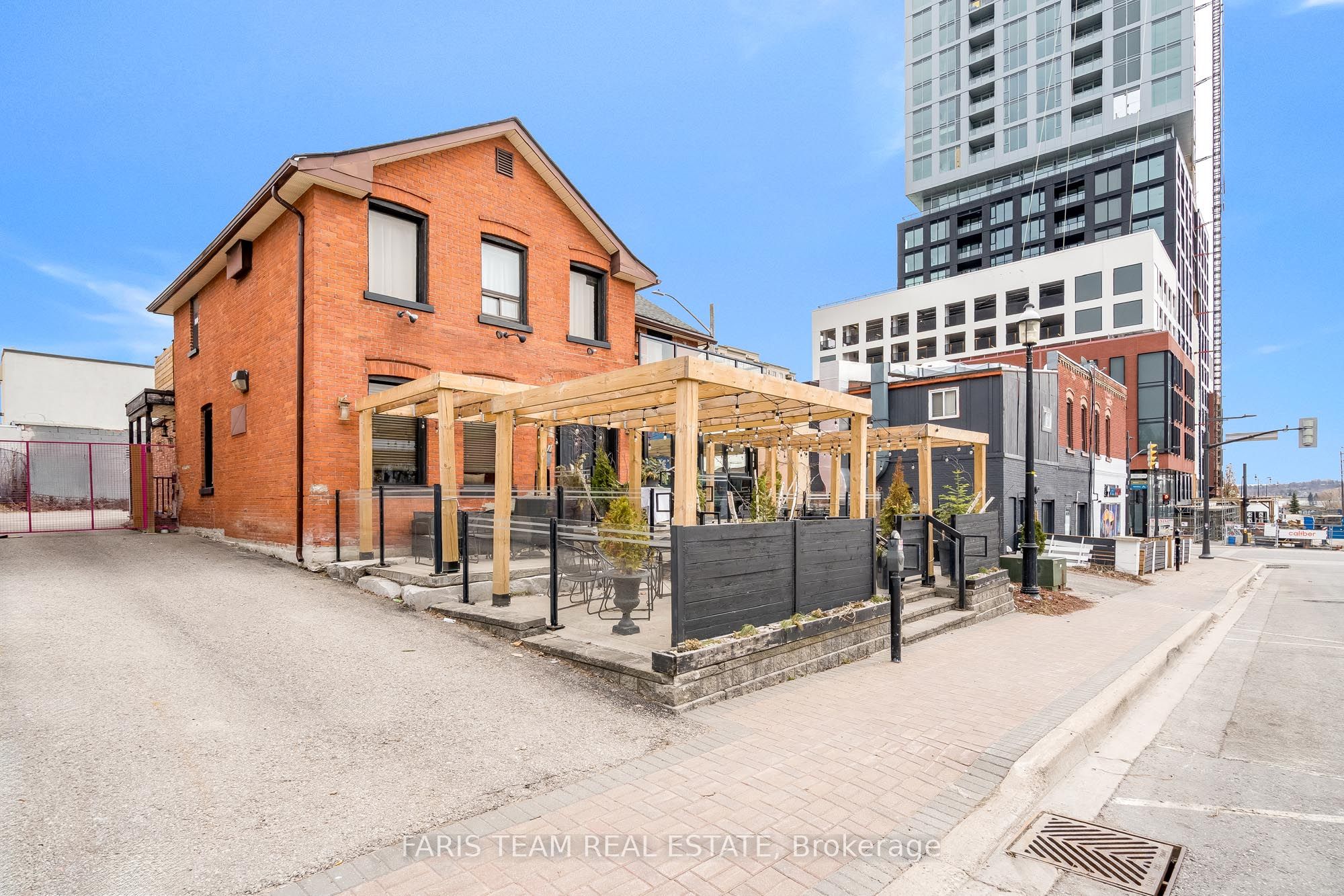49 Mary Street Property Photo 2