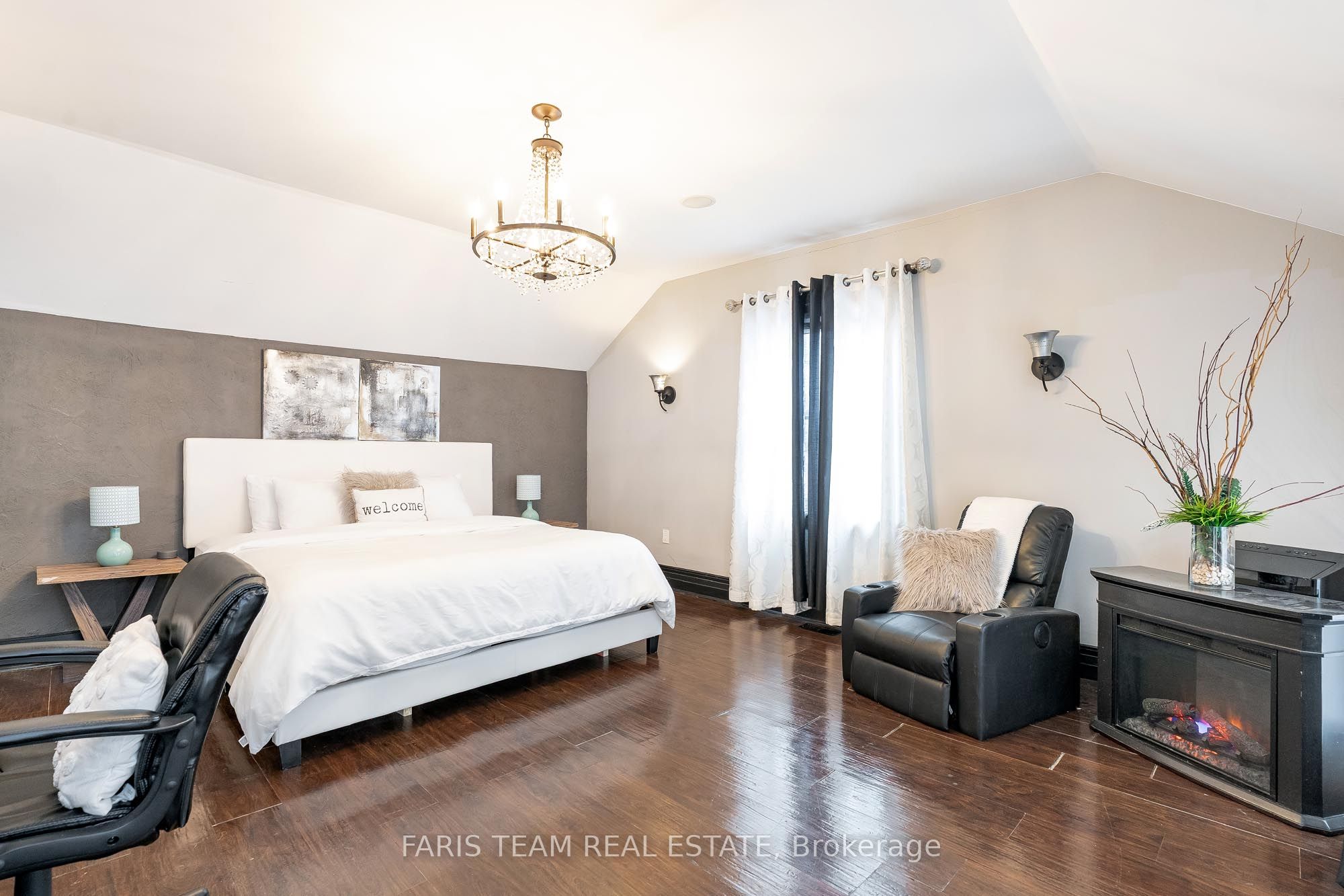 49 Mary Street Property Photo 23
