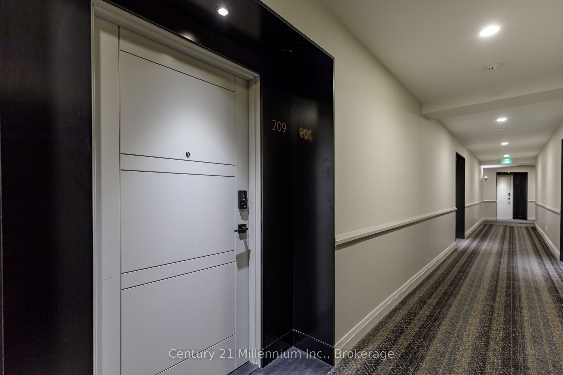 1 Hume Street 209 Property Photo 4