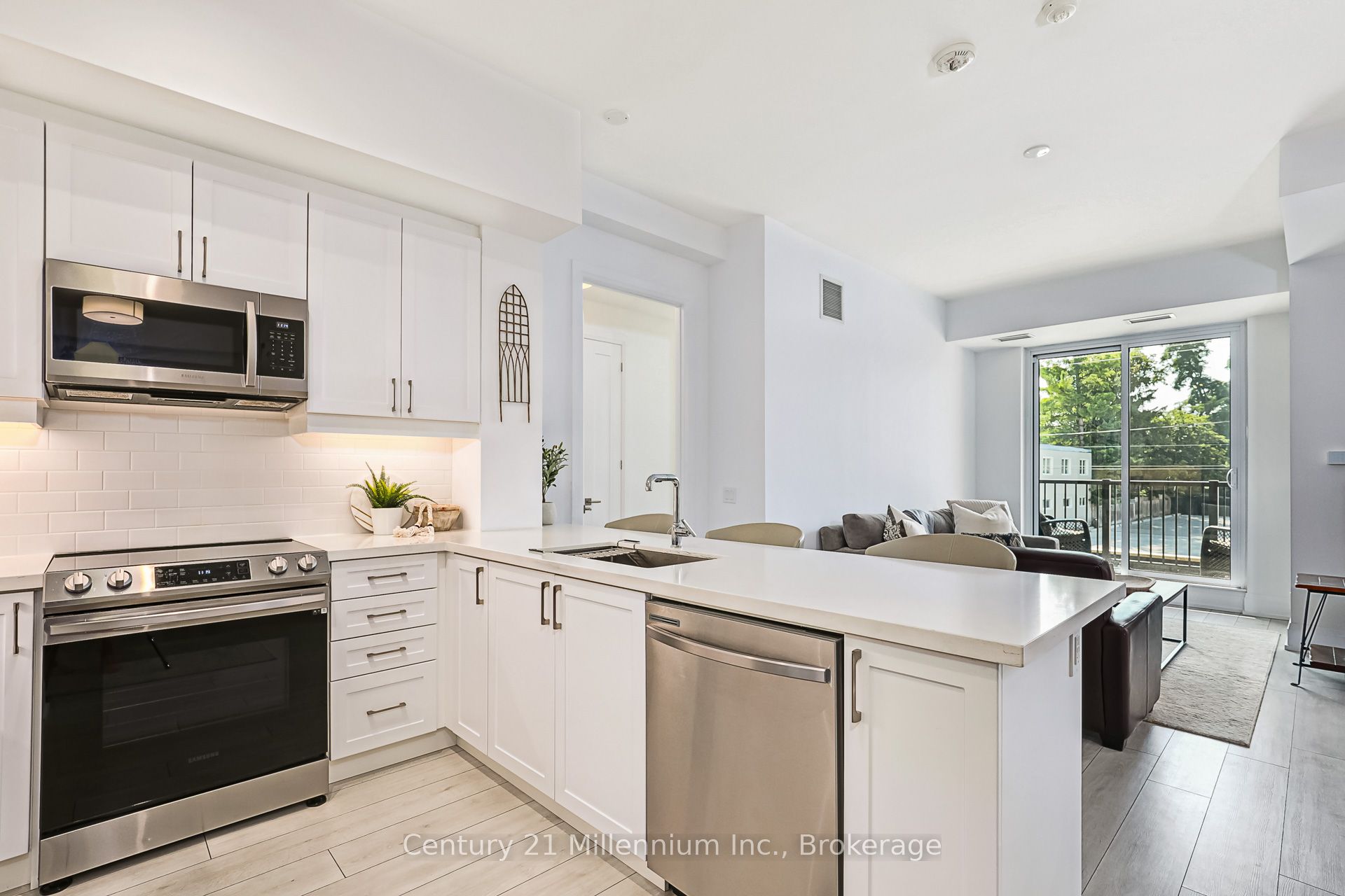 1 Hume Street 209 Property Photo 10