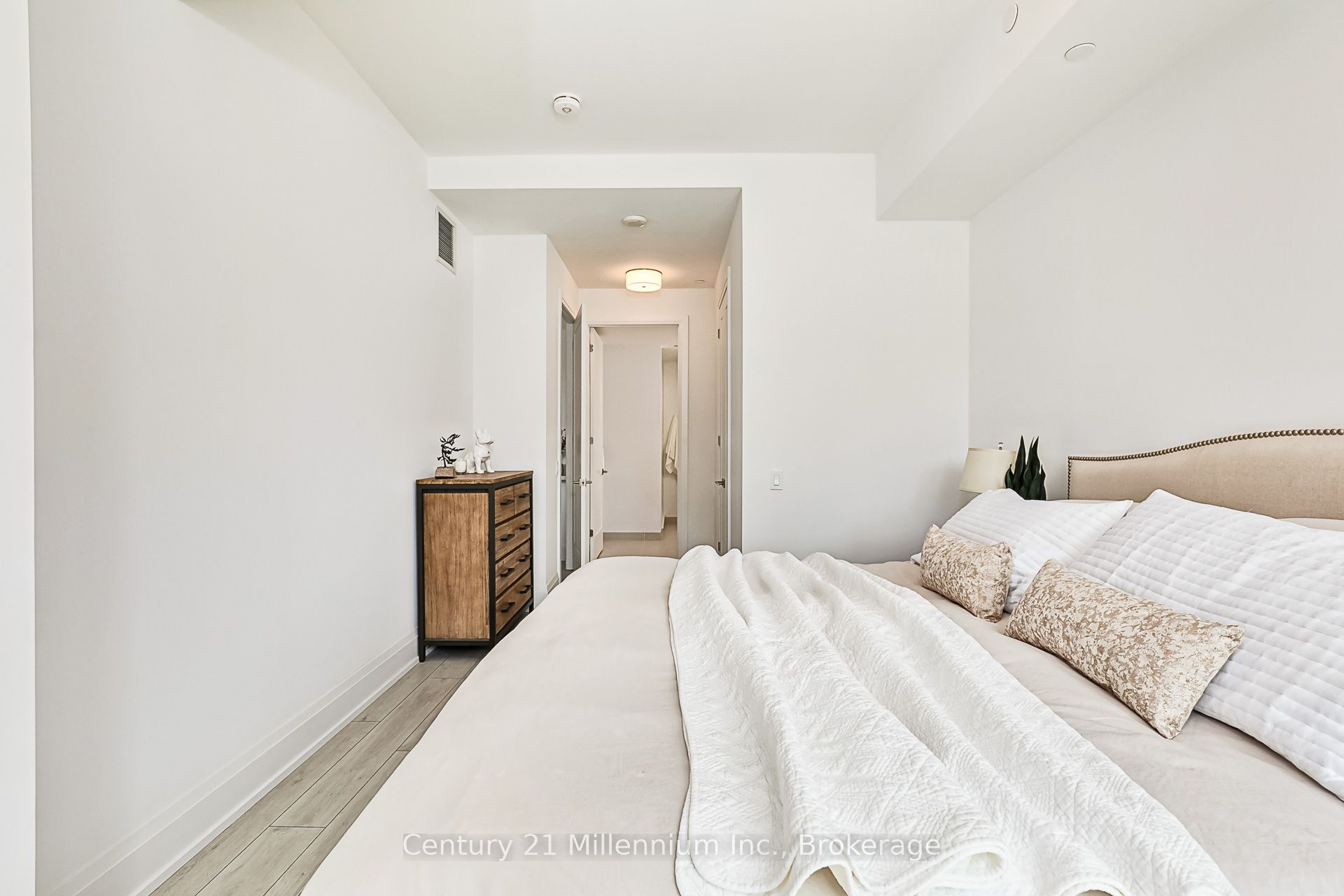 1 Hume Street 209 Property Photo 24