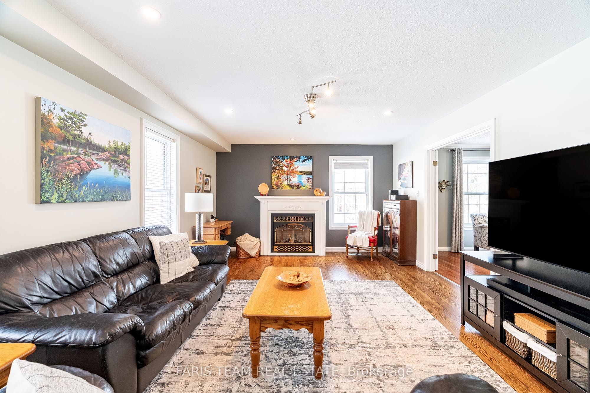 64 Goldfinch Crescent Property Photo 9