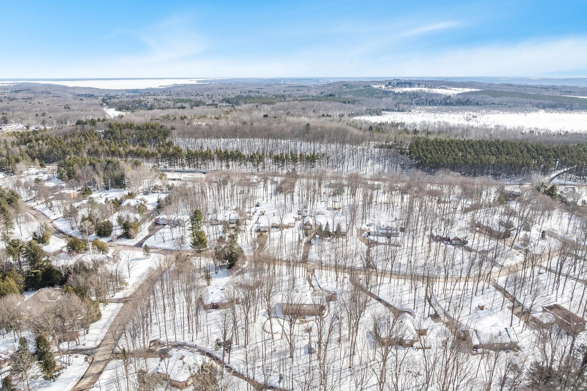 64 Goldfinch Crescent Property Photo 30