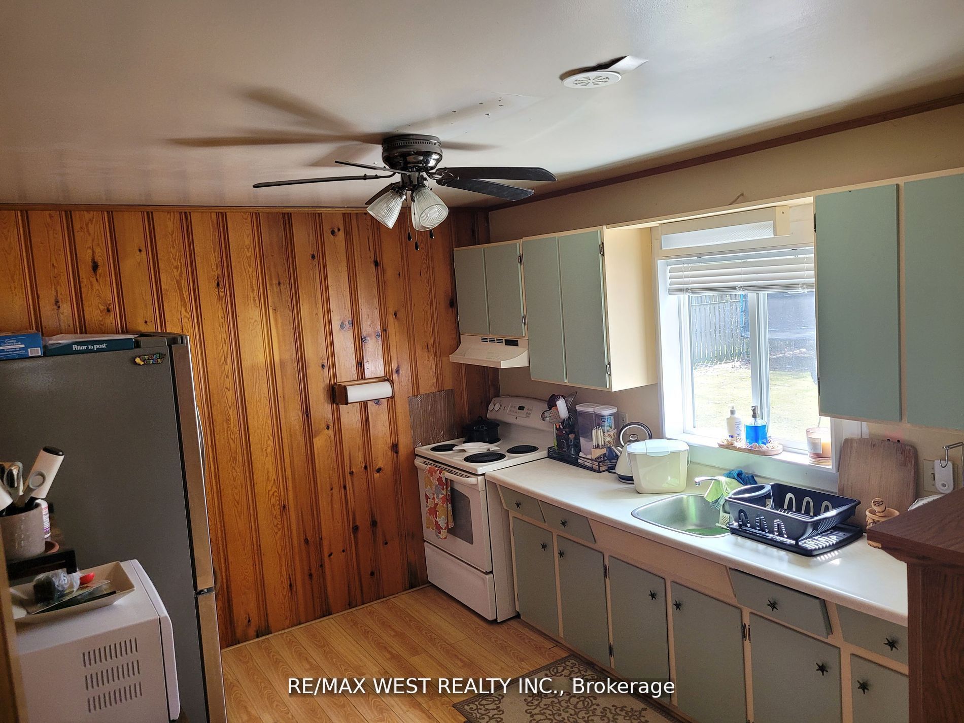 16 Fredrick Avenue Property Photo 5