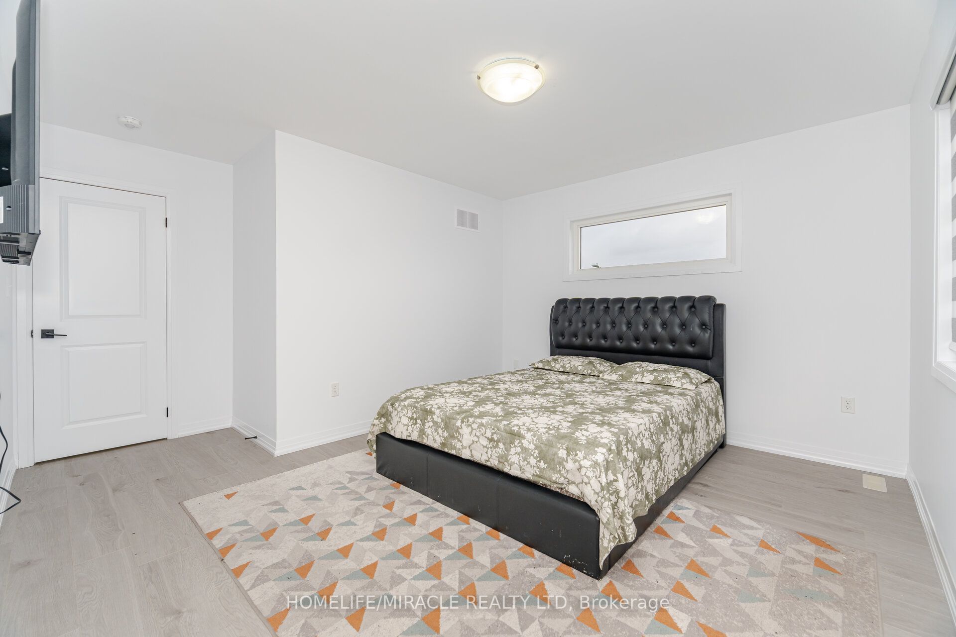 92 Fairlane Avenue Property Photo 24