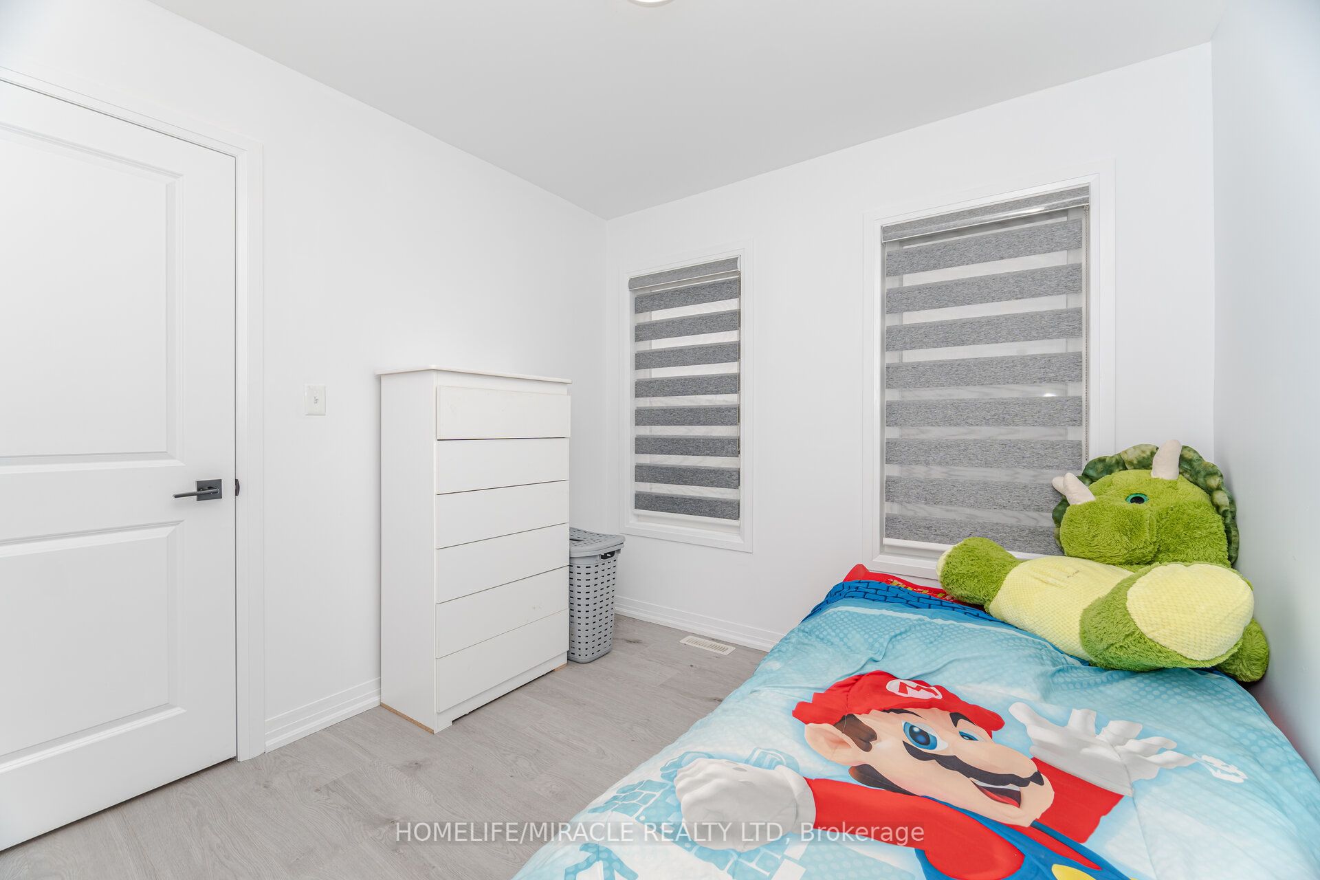 92 Fairlane Avenue Property Photo 30