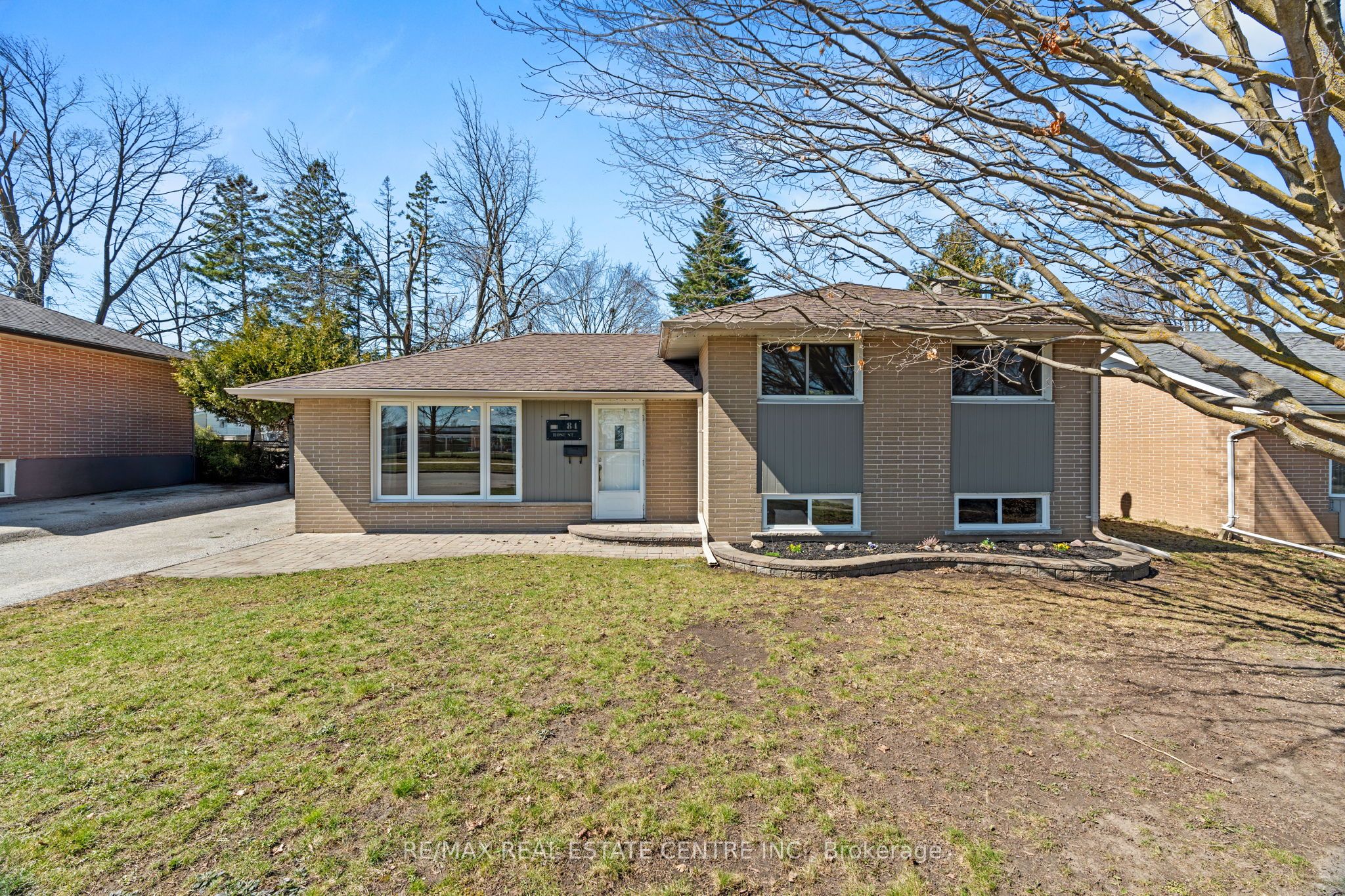 84 Rose Street Property Photo 1