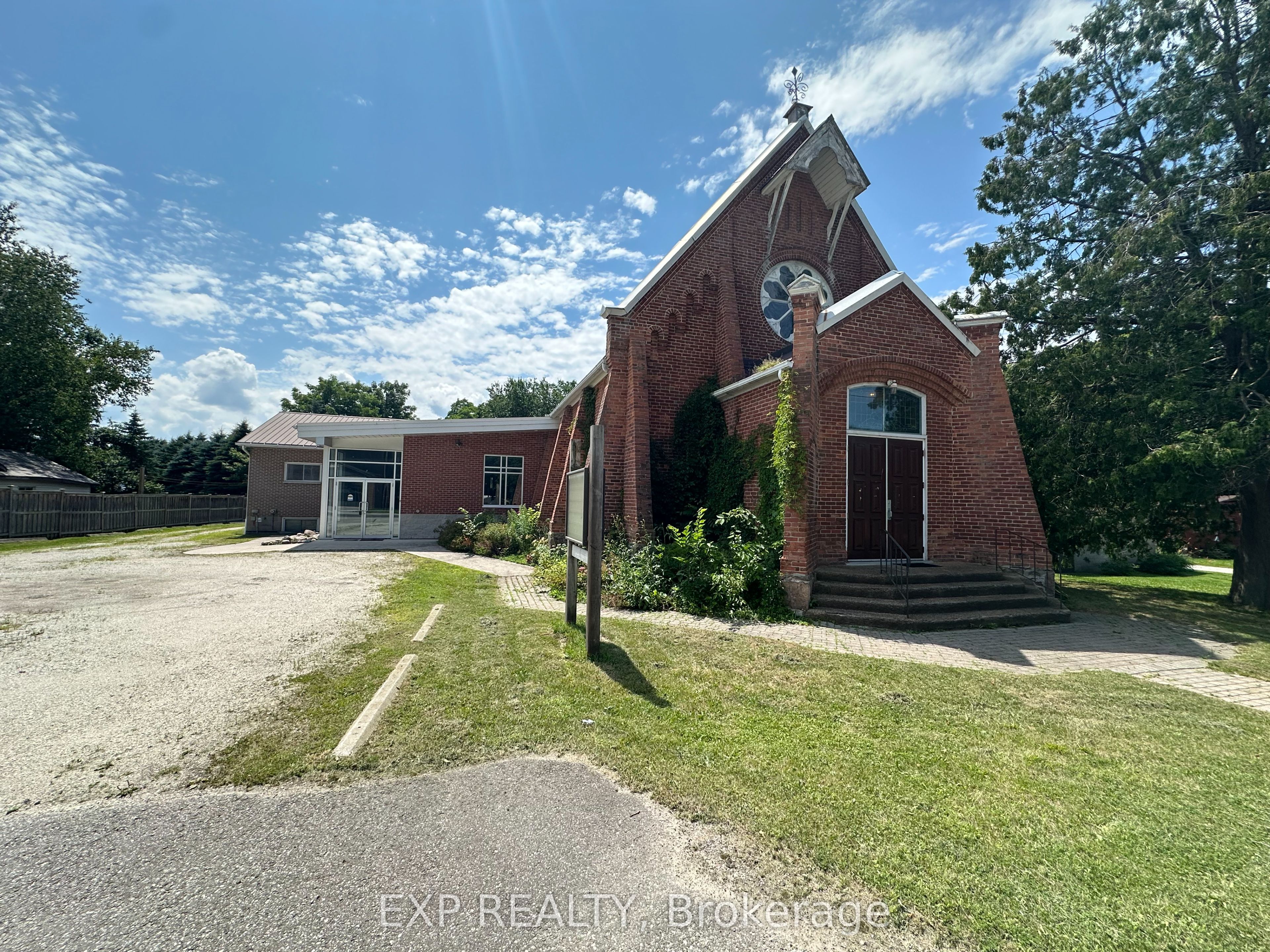 34 County Property Photo 1