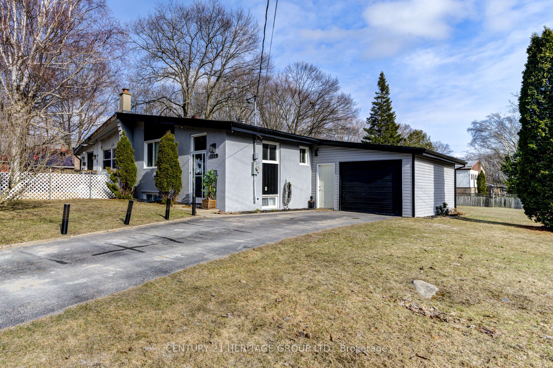 1329 Everton Rd Property Photo
