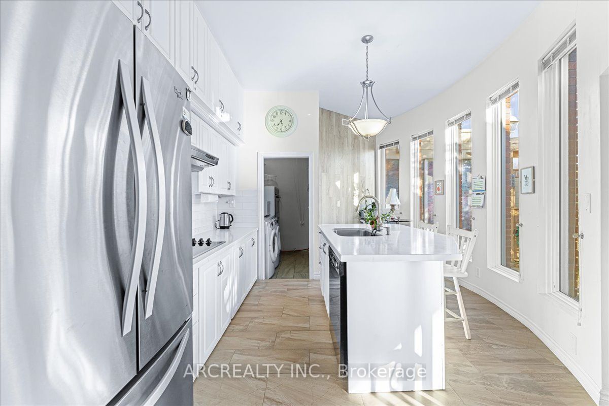 1482 Tiny Beaches Road N Property Photo 12