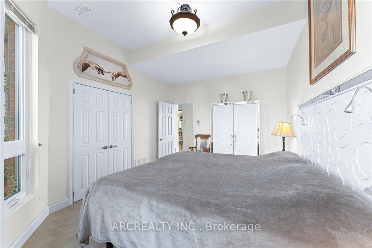 1482 Tiny Beaches Road N Property Photo 22