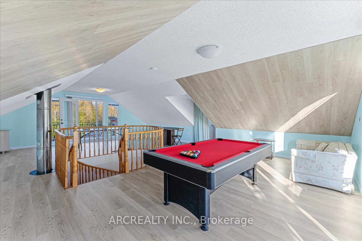 1482 Tiny Beaches Road N Property Photo 29